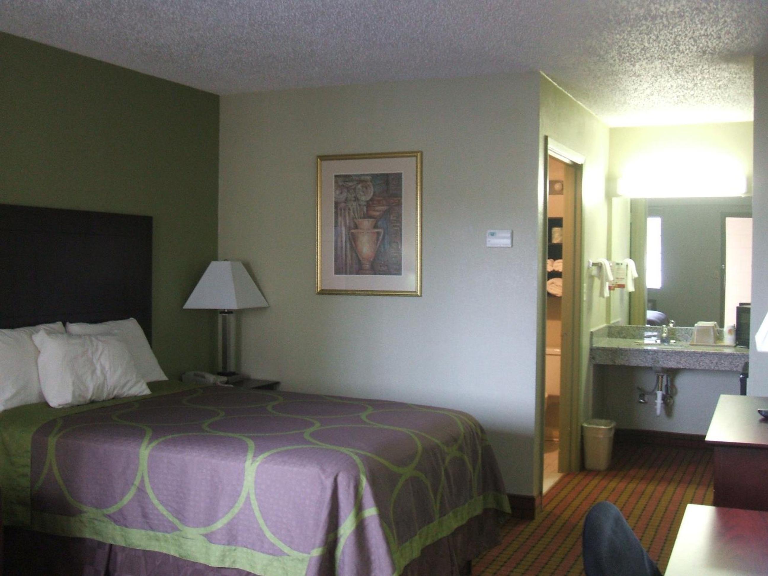 Double Room - Smoking - Photo 1