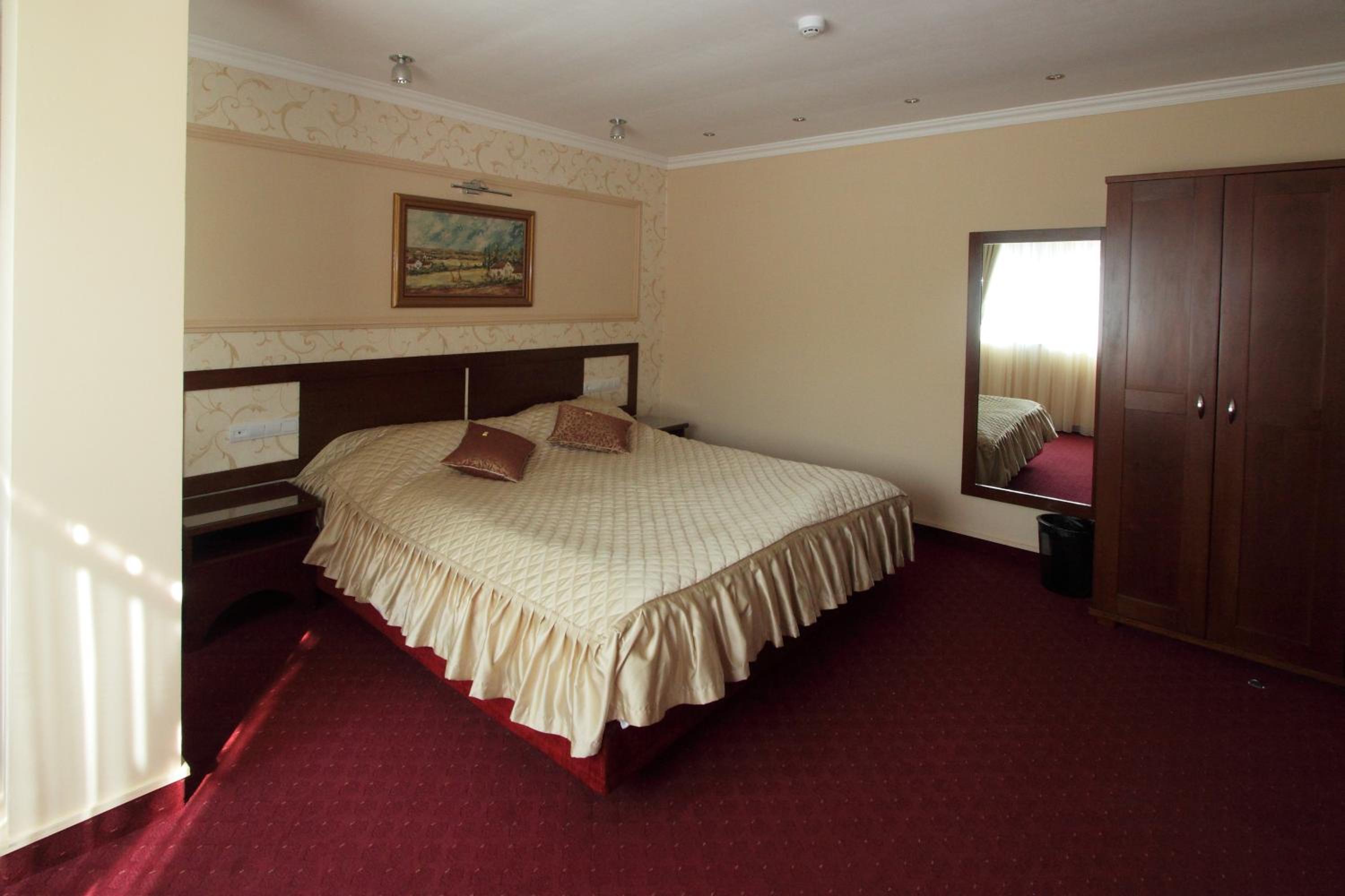Superior Suite photo 1