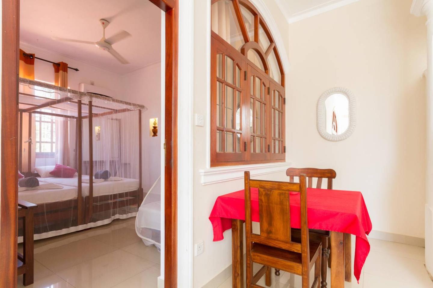 Standard Double Room with Fan photo 3