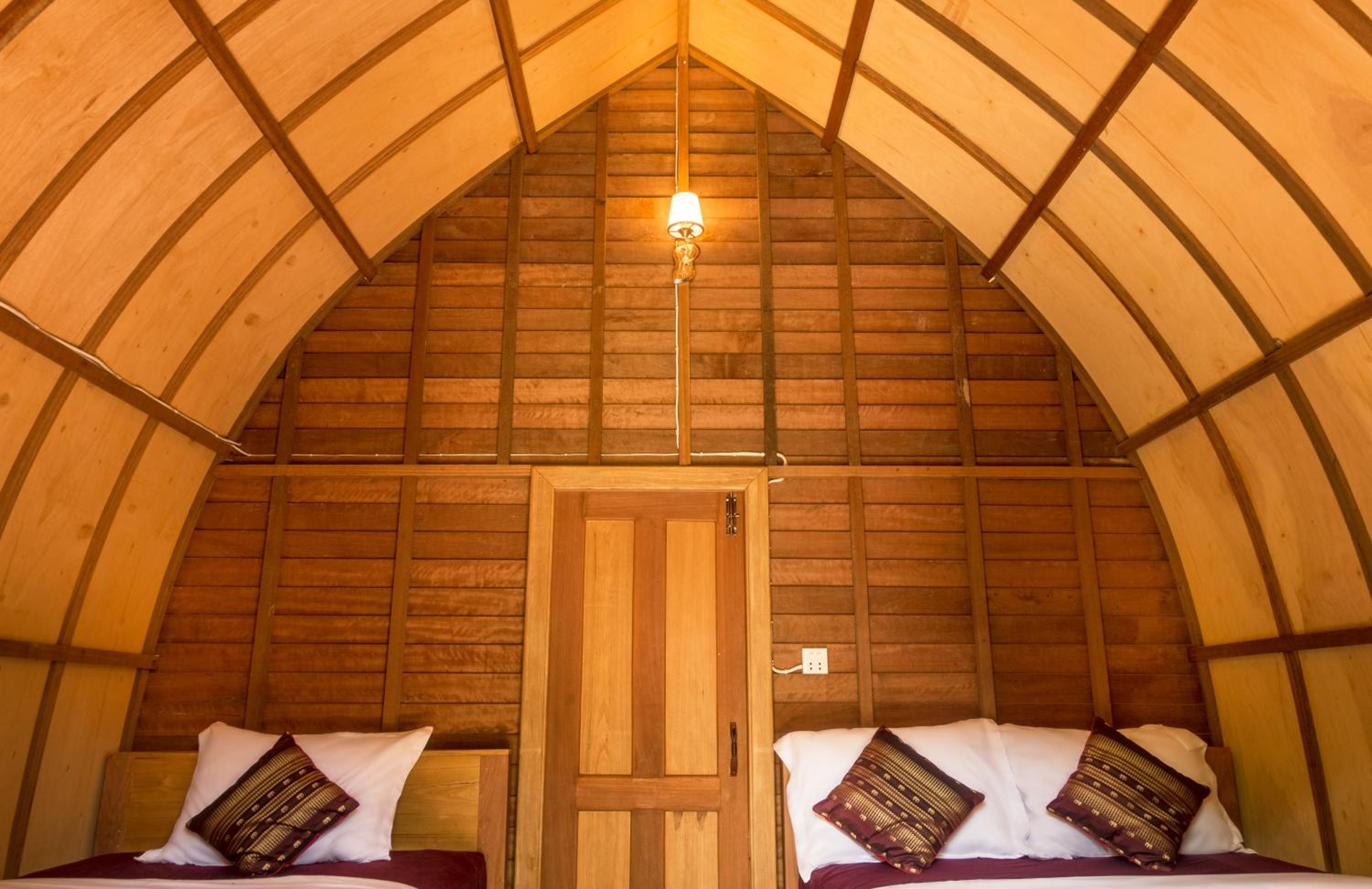 Standard Twin Room with Garden View