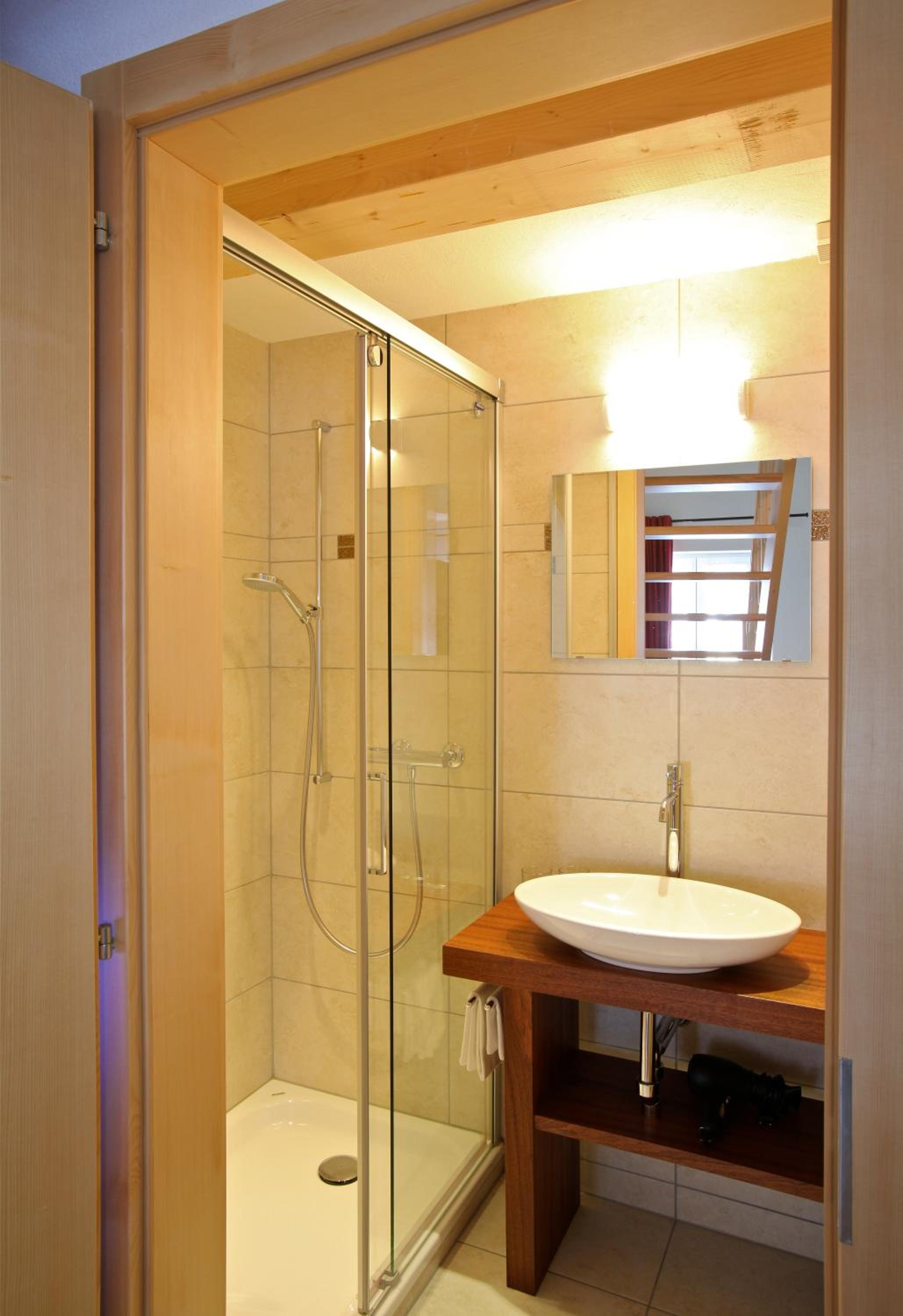 Double Room - Photo 7