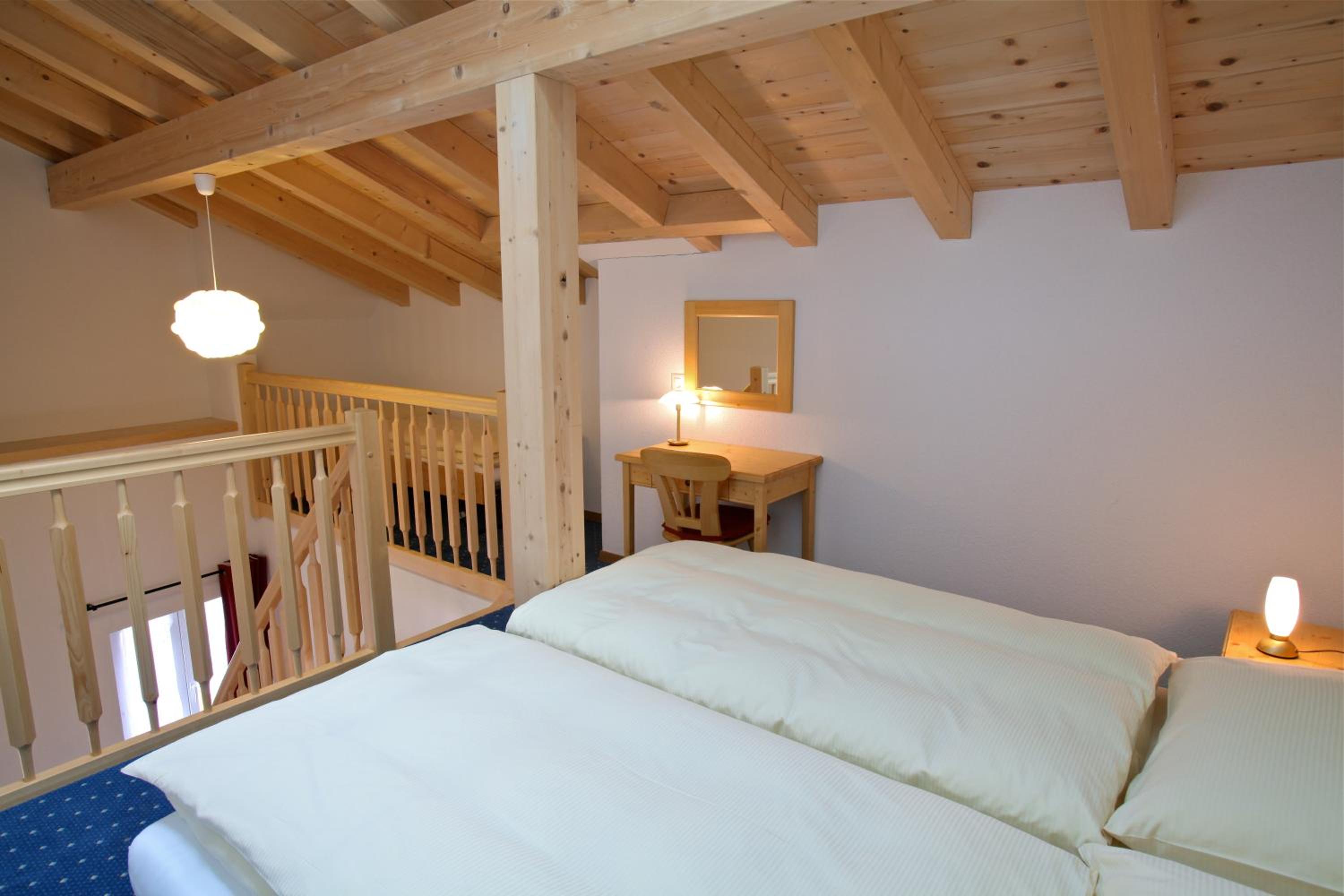 Double Room - Photo 8