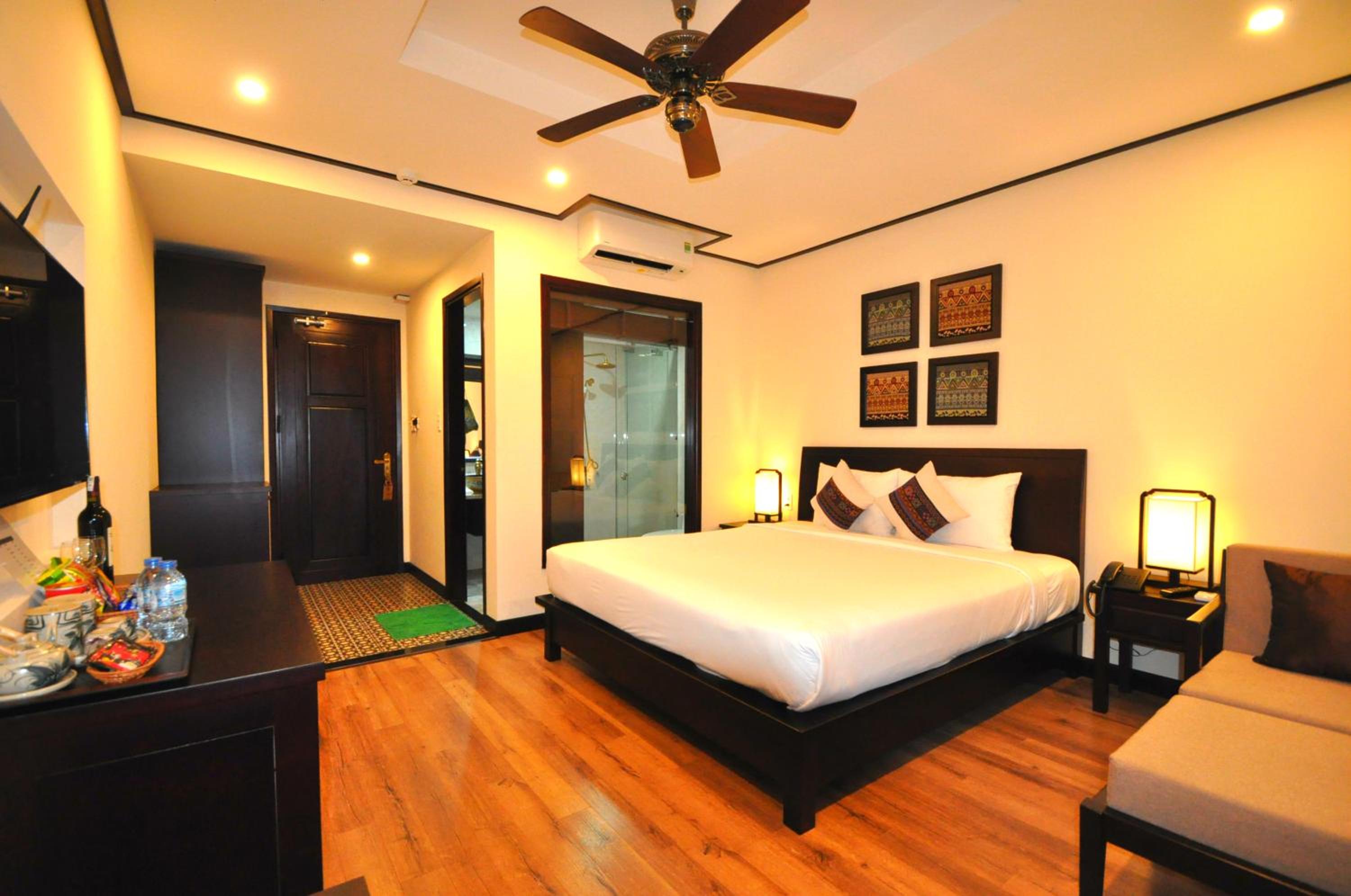 Deluxe Double or Twin Room with River View photo 2