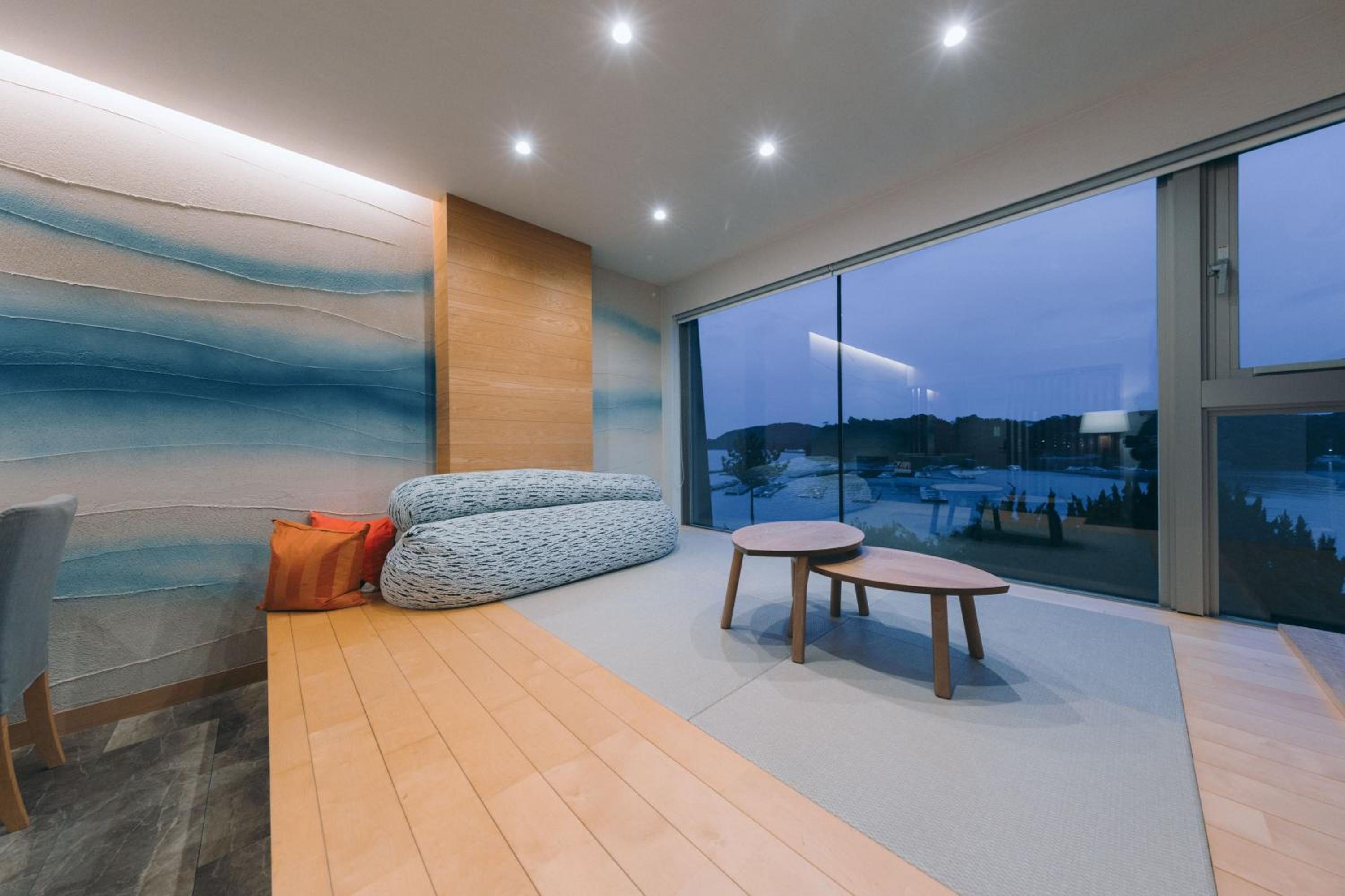 Standard Family Room