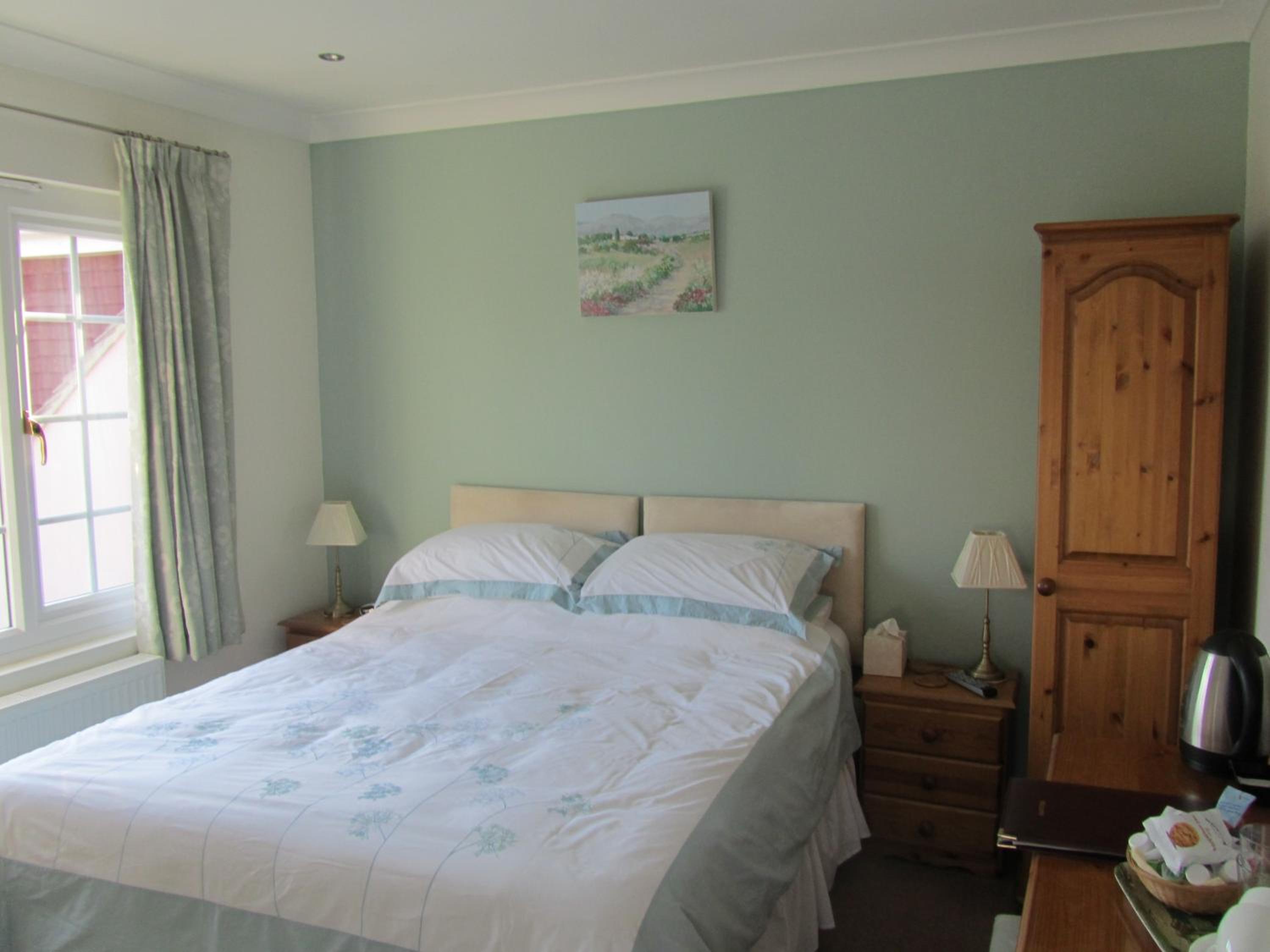 Double or Twin Room - Photo 3