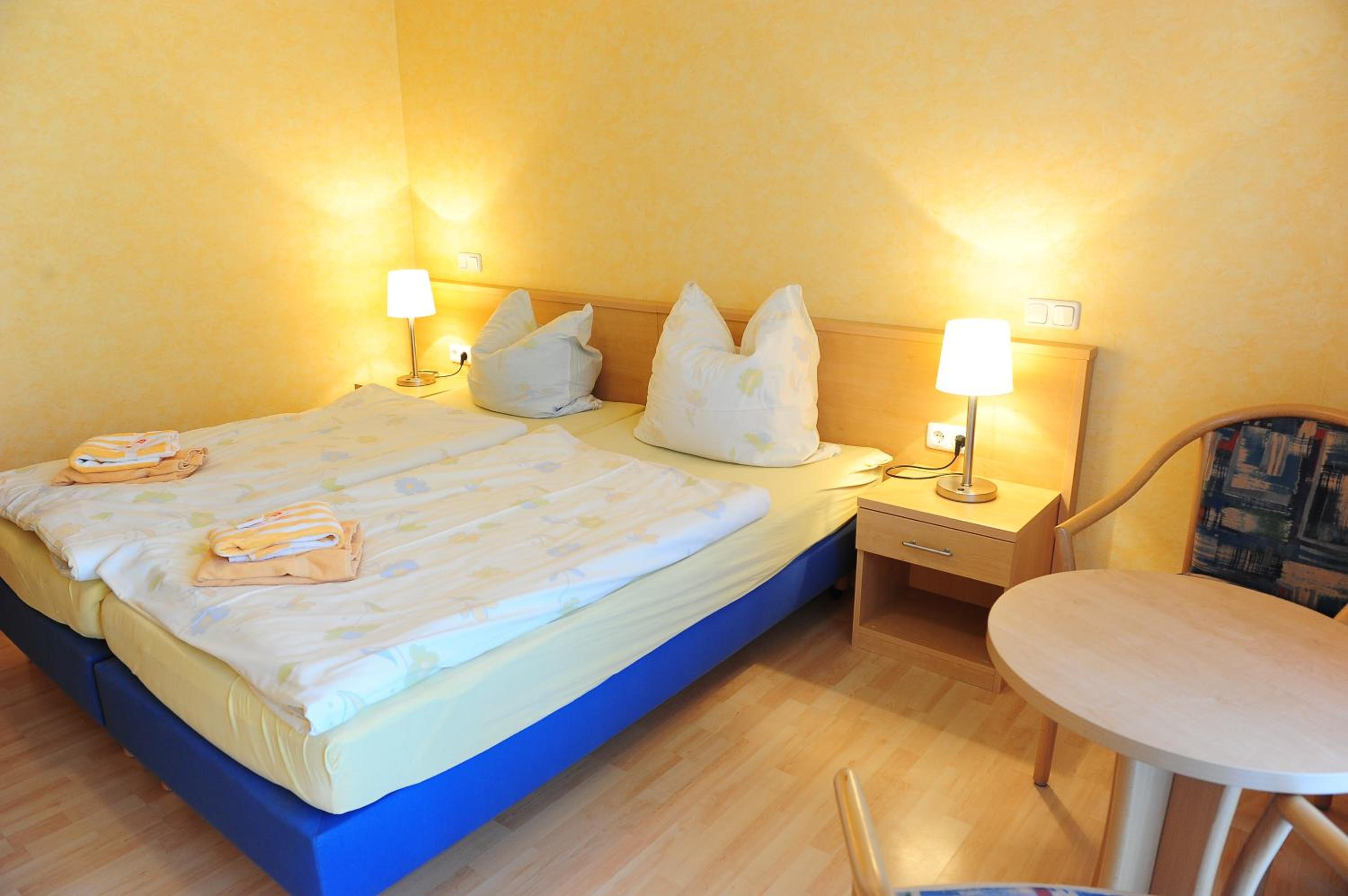 Double Room - Photo 6
