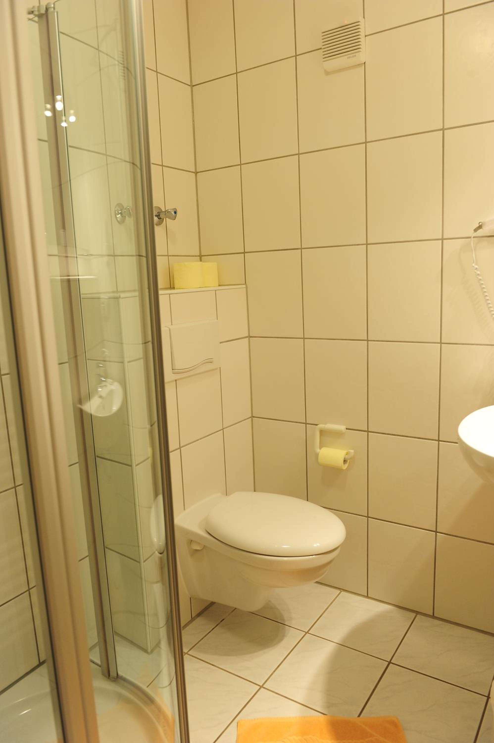 Double Room - Photo 2