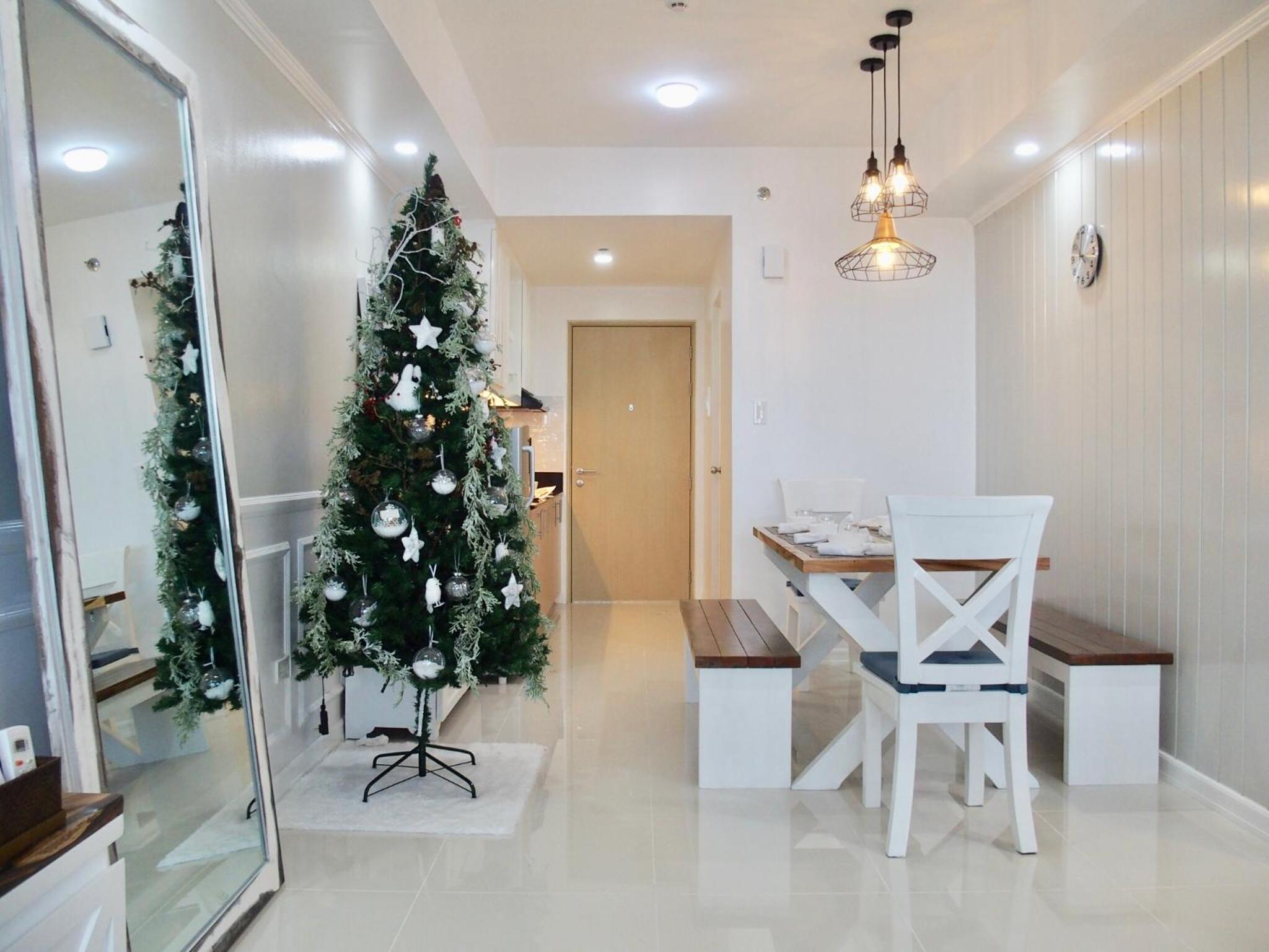 Apartment with Lake View - Photo 31