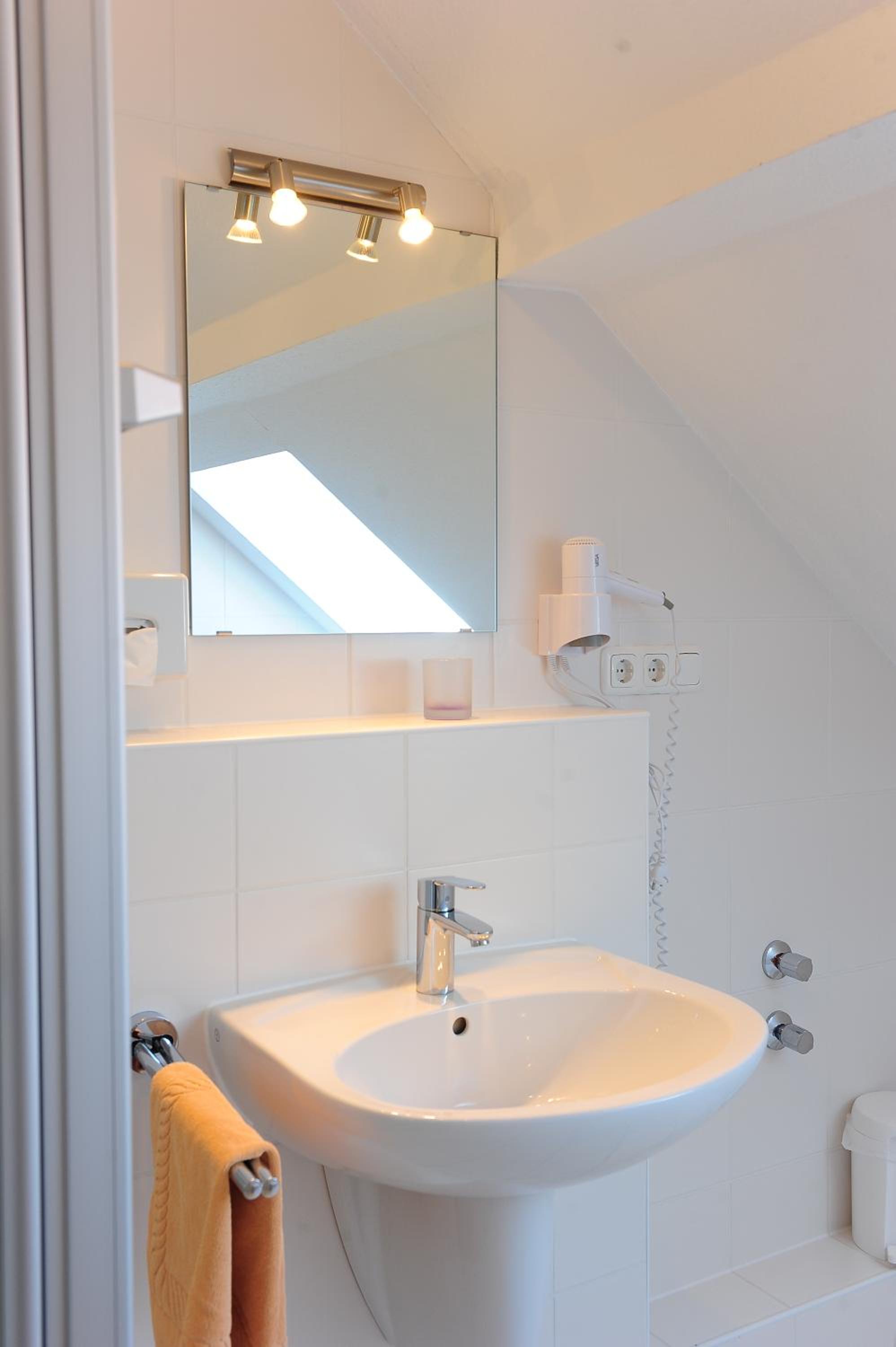 Double Room - Photo 4