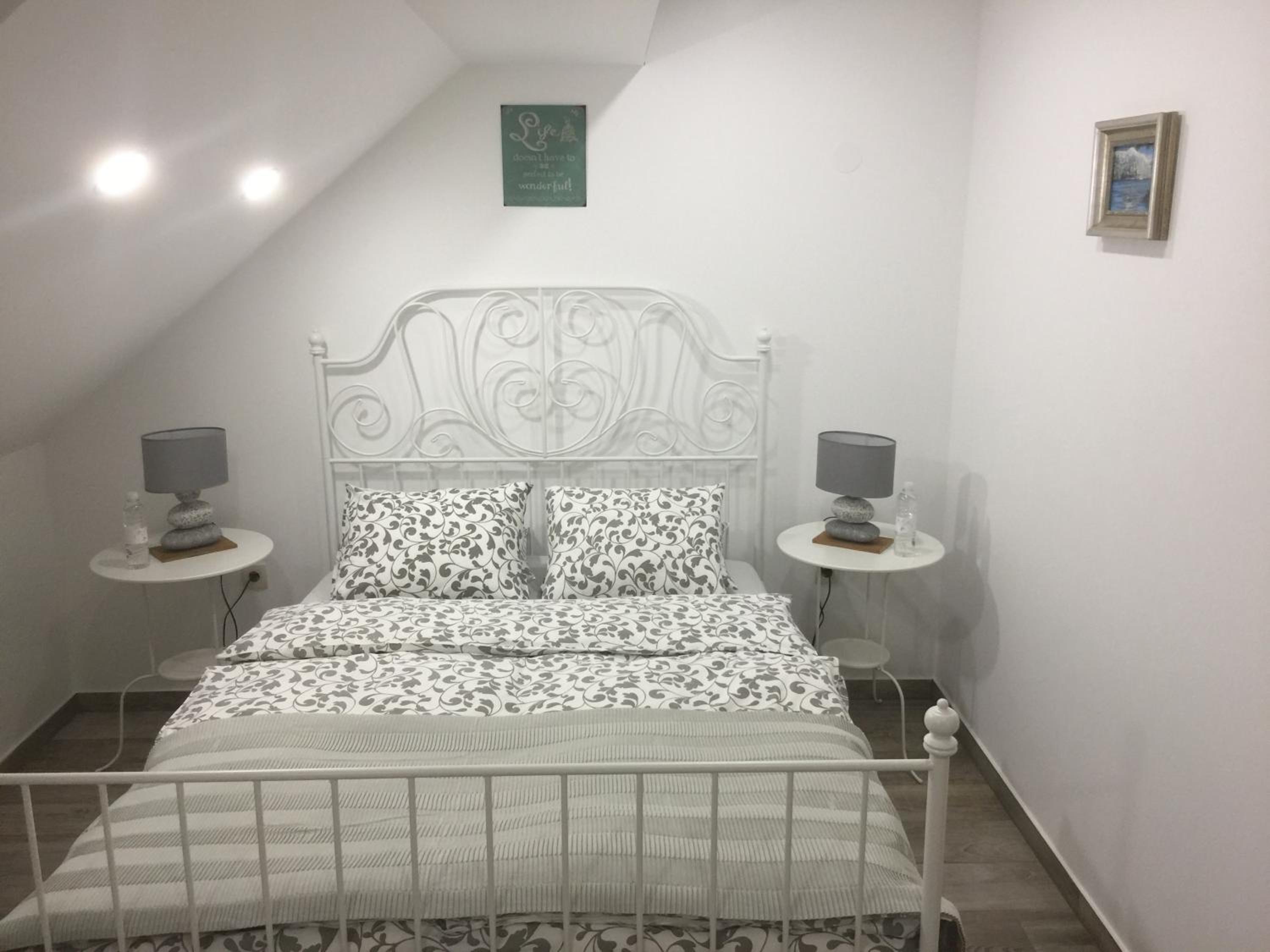 Family One-Bedroom Apartment with Balcony