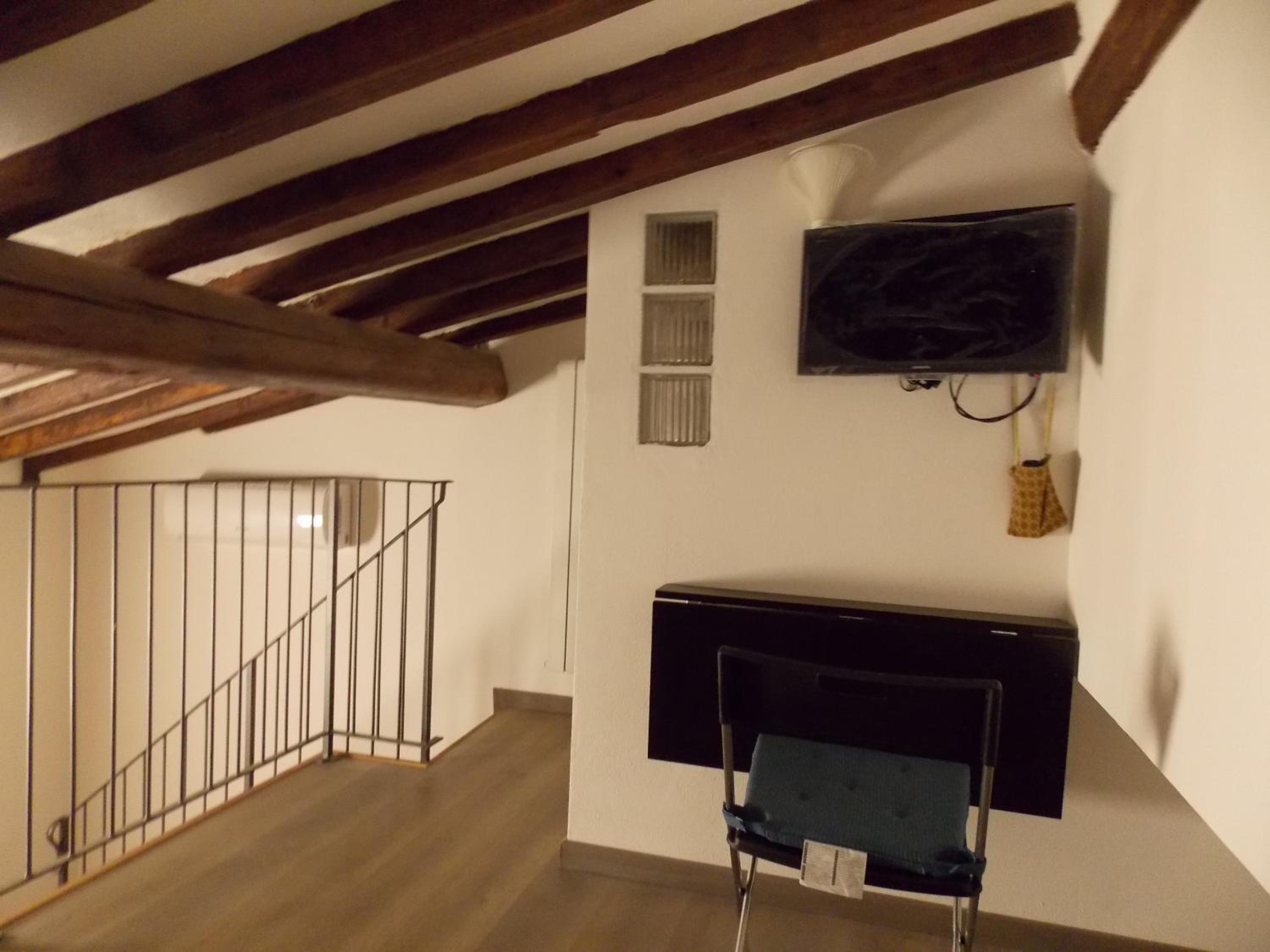 Apartment - Split Level