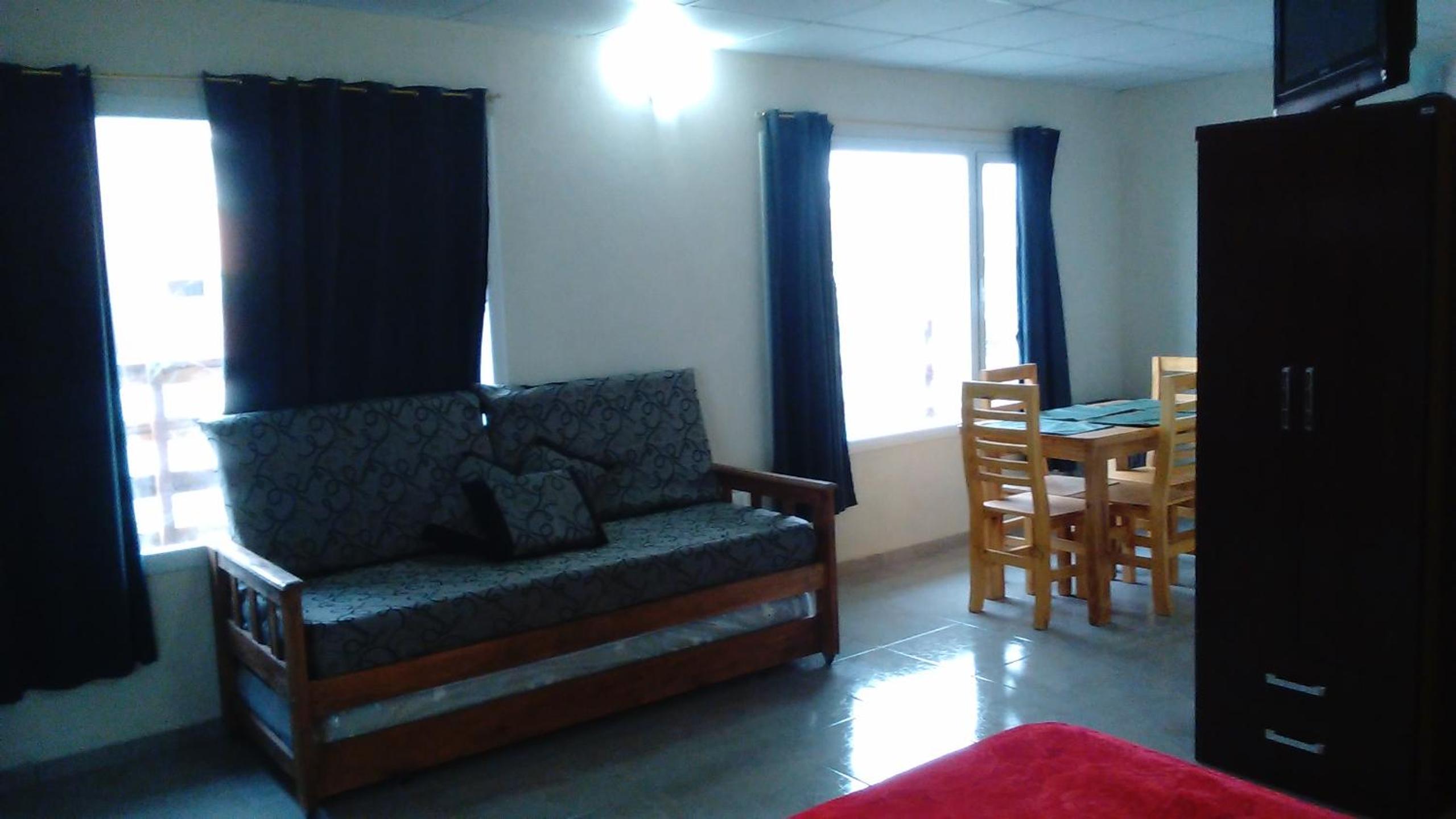 Apartment photo 1