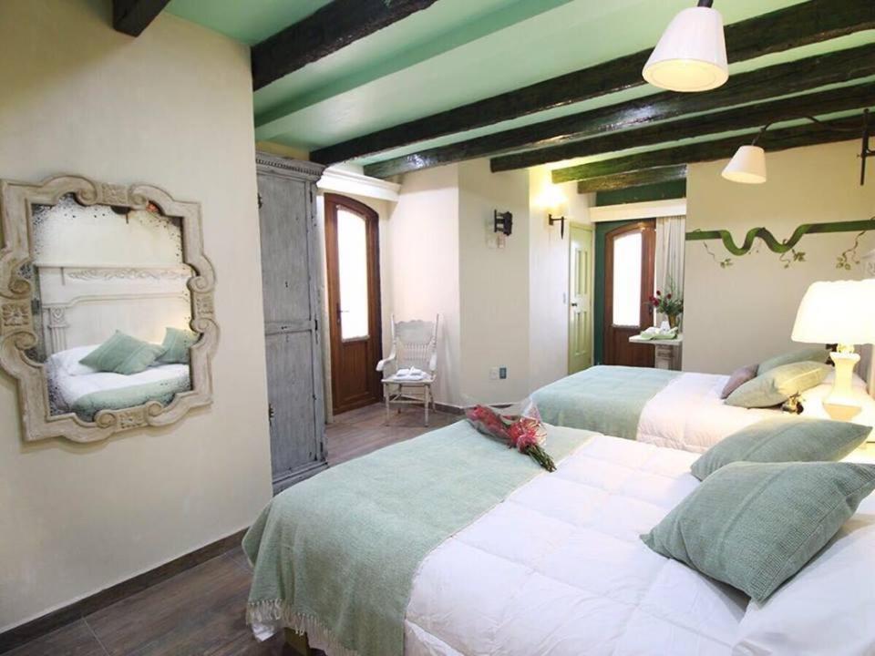 Twin Room with Balcony photo 2