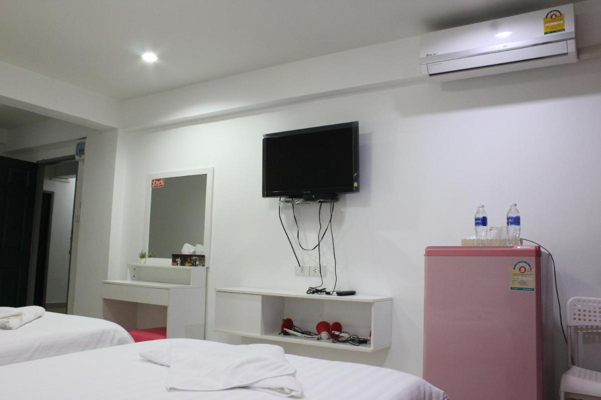 Twin Room with Balcony photo 1