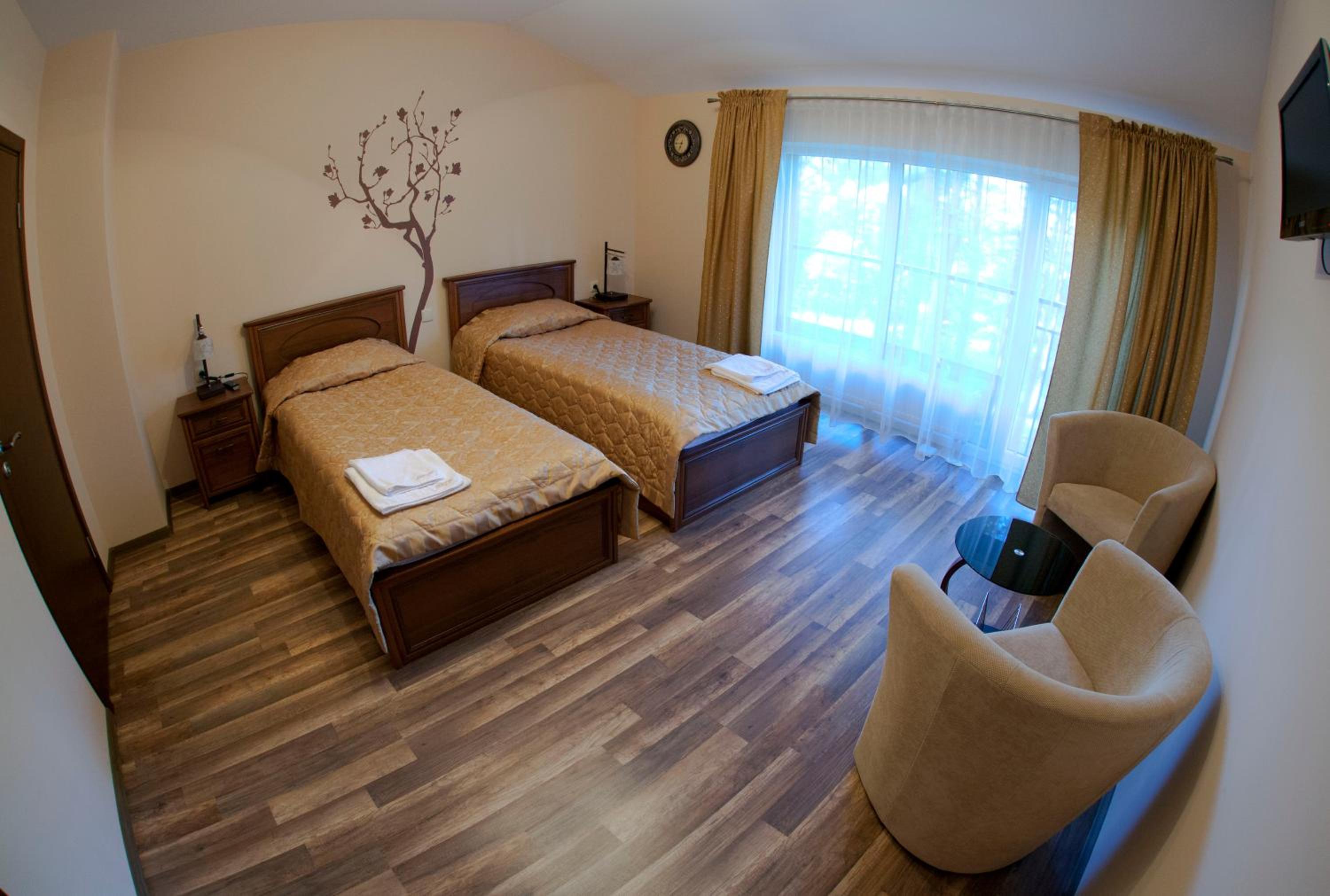 Double or Twin Room - Photo 1