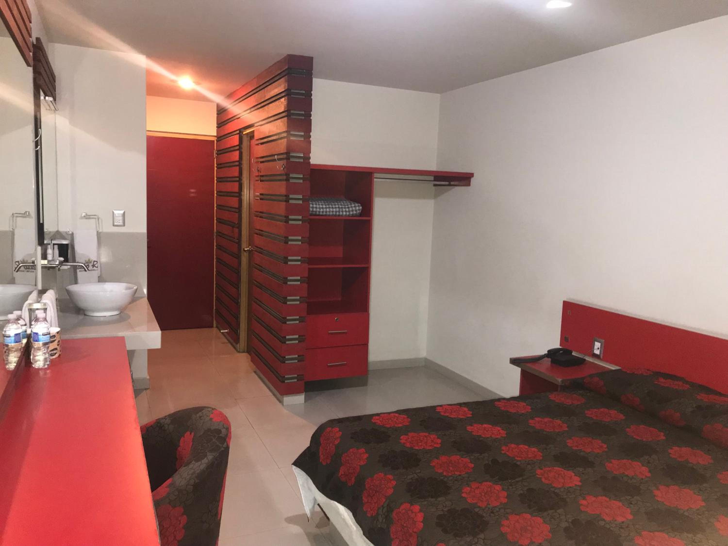 Single Room photo 1