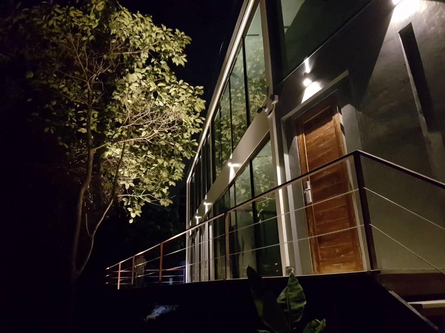 Deluxe Double Room with Garden View photo 3