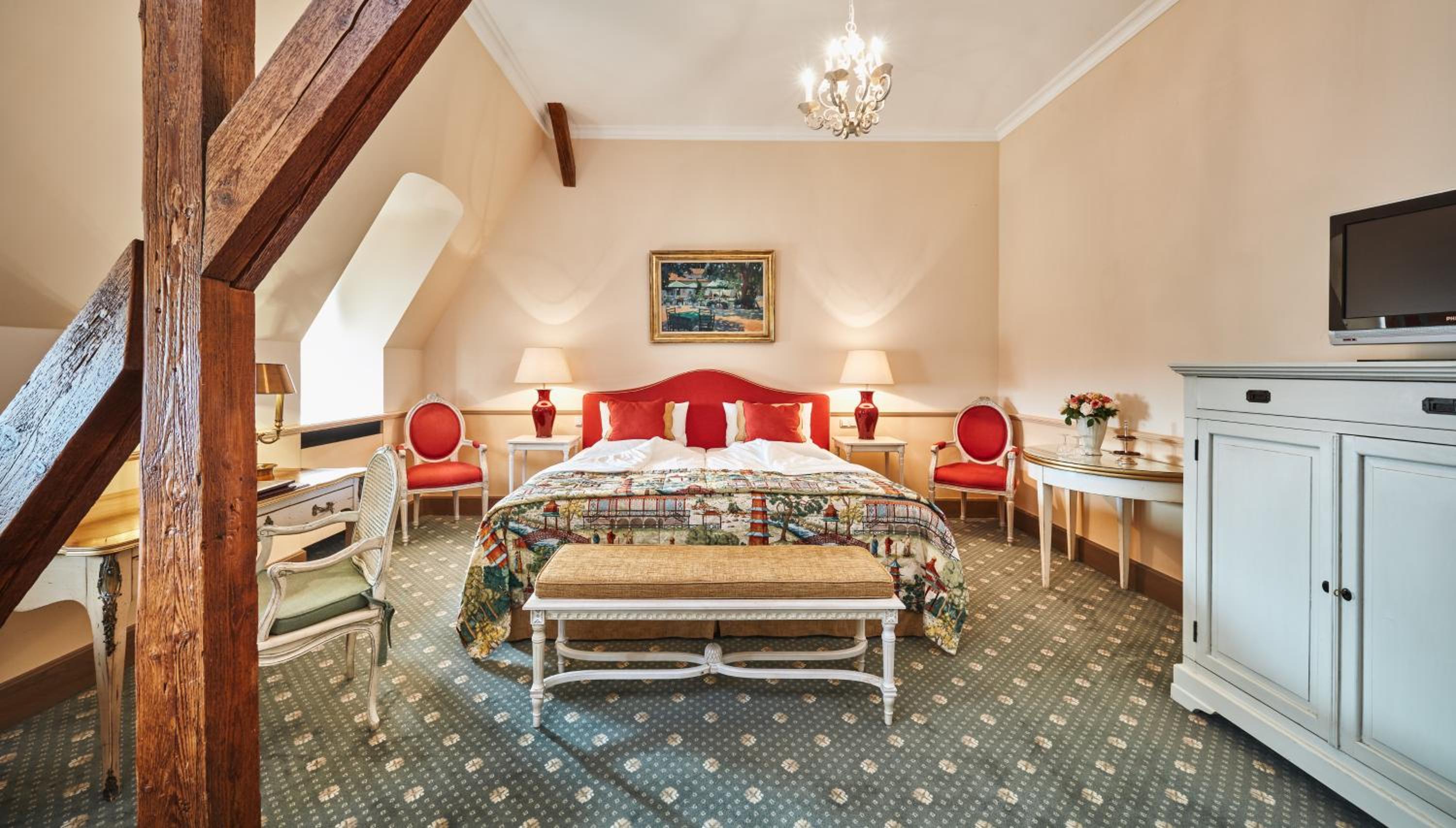 Deluxe Double or Twin Room with Park View - Photo 3