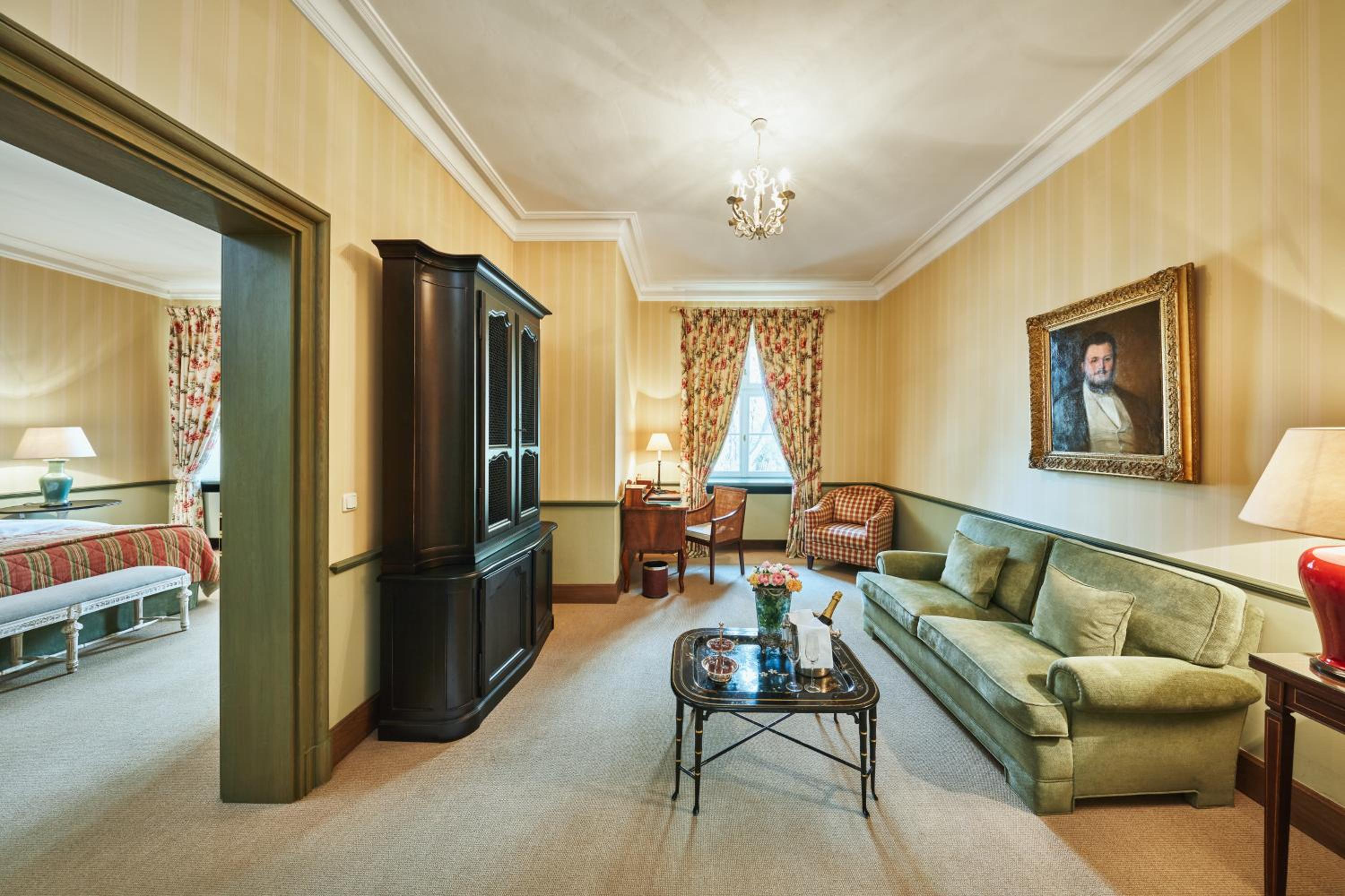 Junior Suite - Photo 2