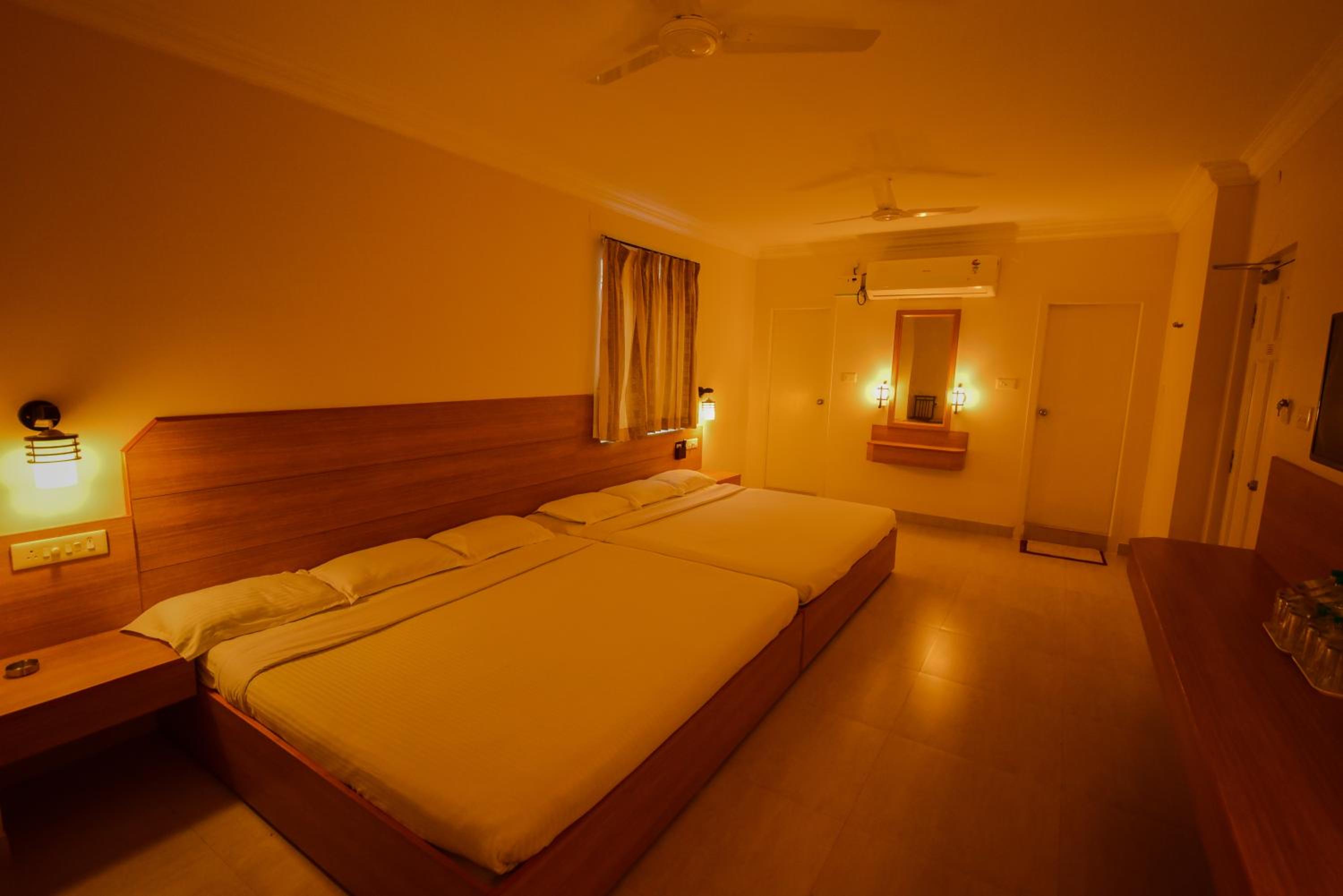 Deluxe Suite photo 3
