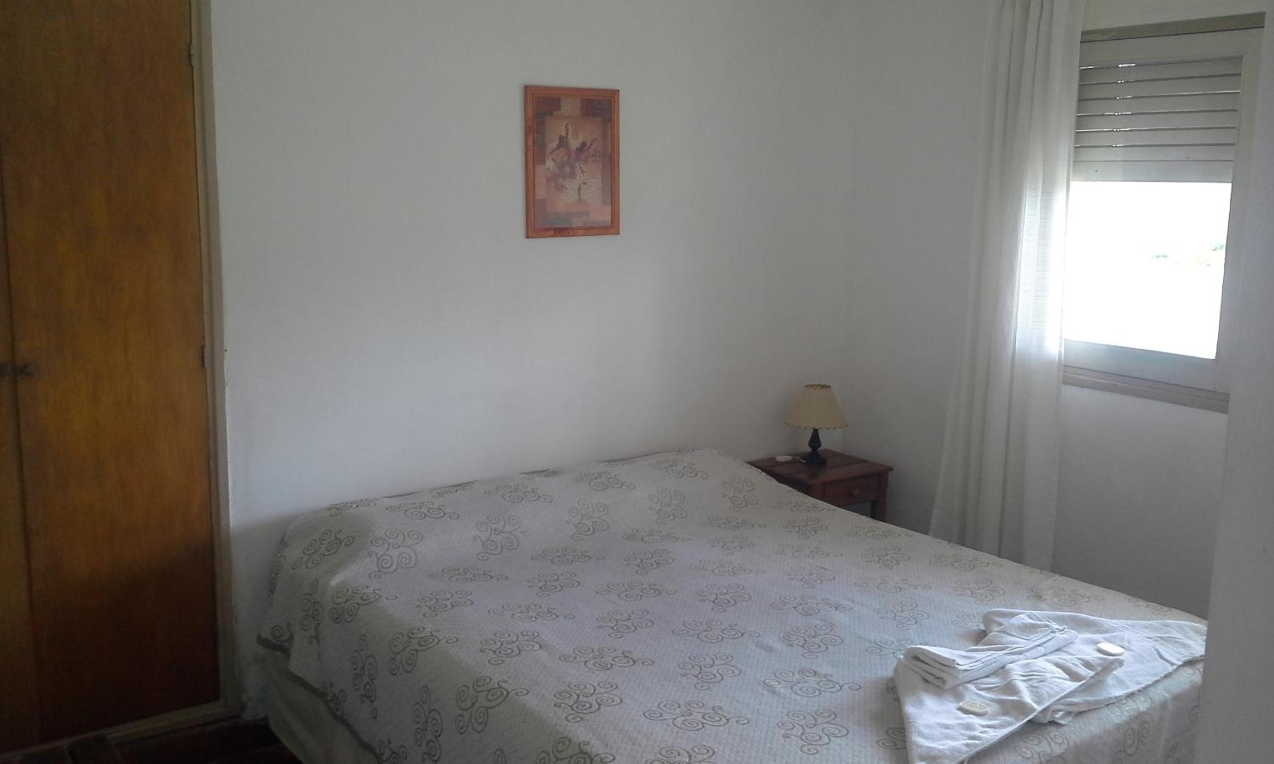 Queen Room photo 2