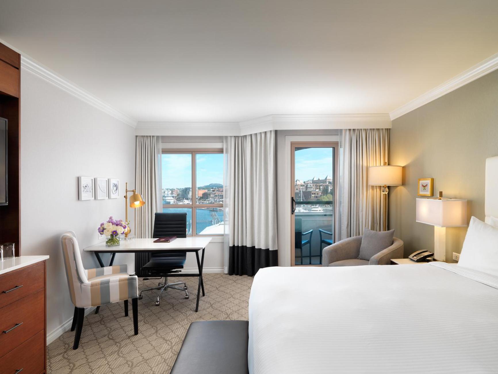 Signature Harbor View Room: King Bed - Photo 1