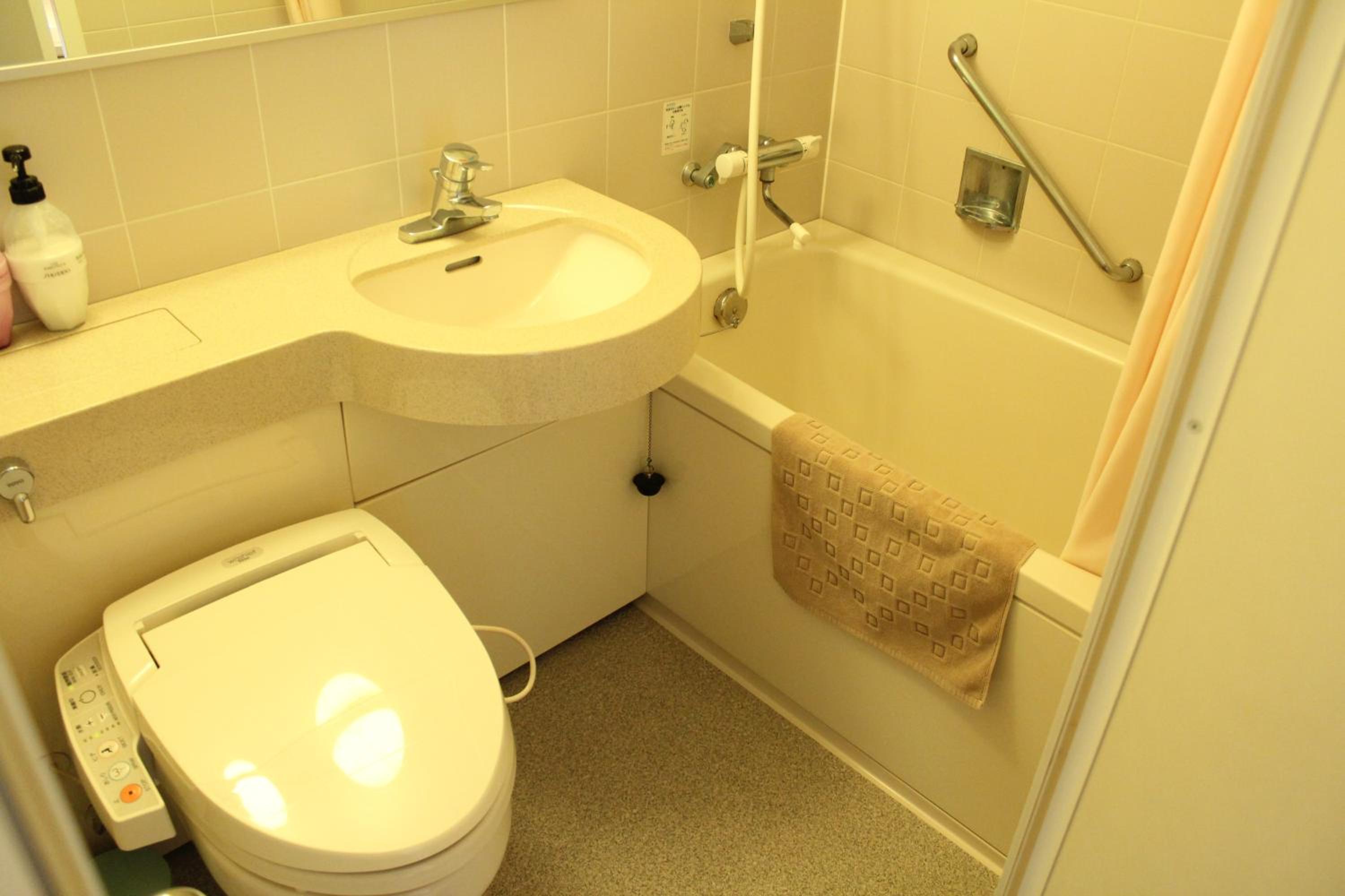 Japanese-Style Standard Room with City View - Photo 3