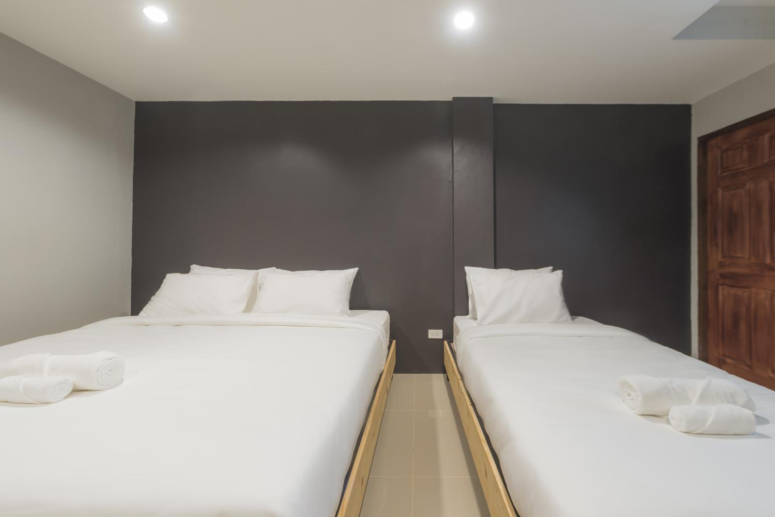 Triple Room with Balcony