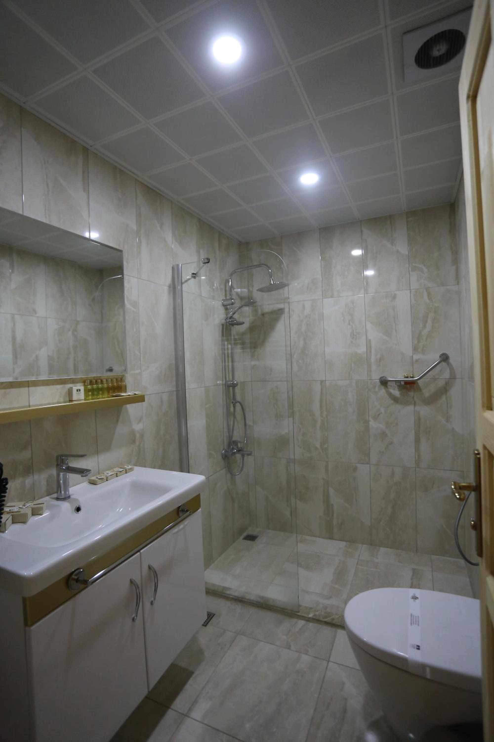 Double Room with Mountain View - Photo 7