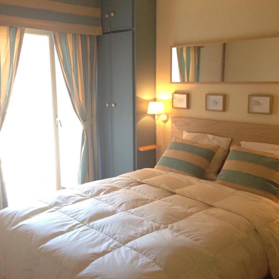 Apartment with Sea View photo 2