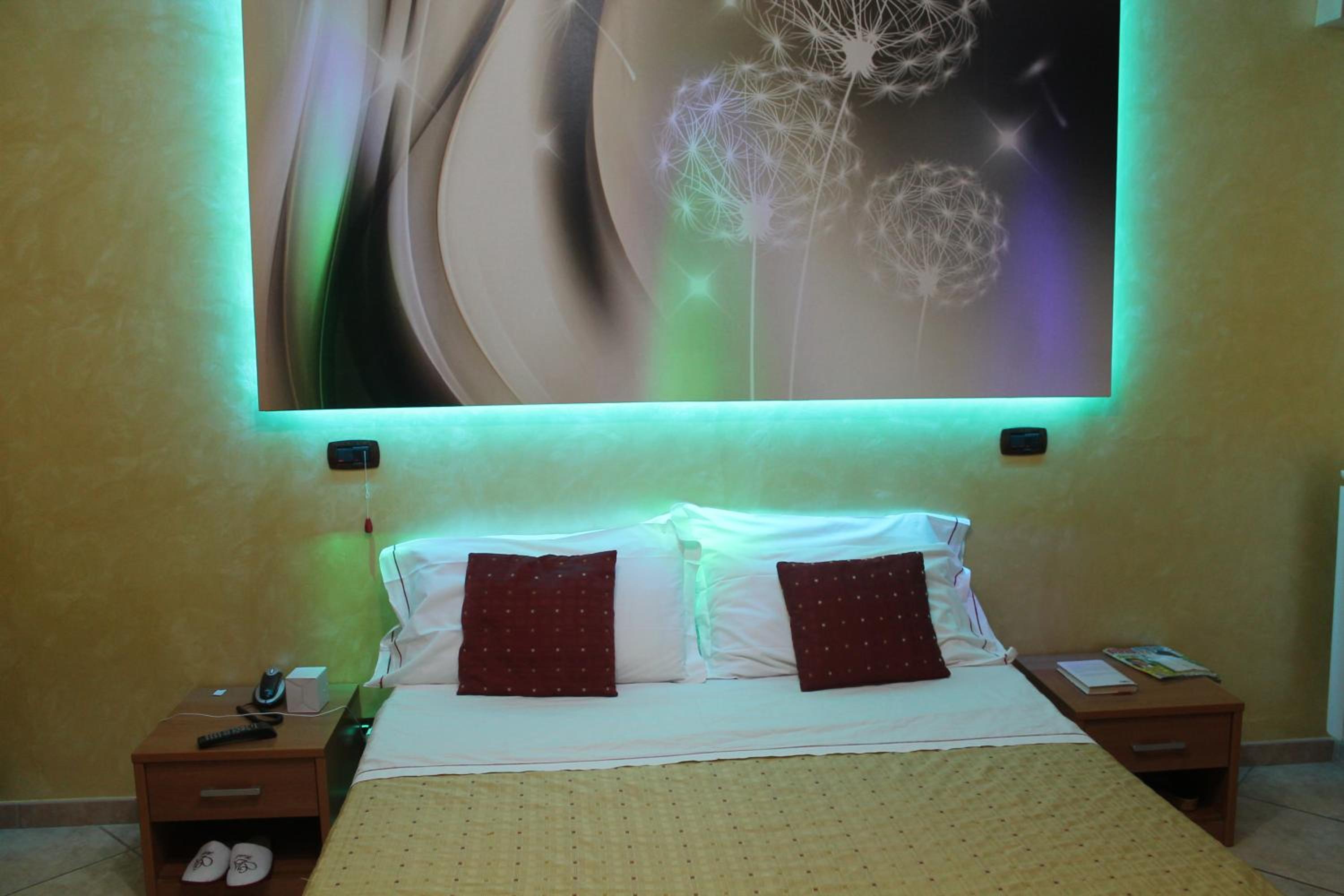 Quadruple Room with Balcony photo 3