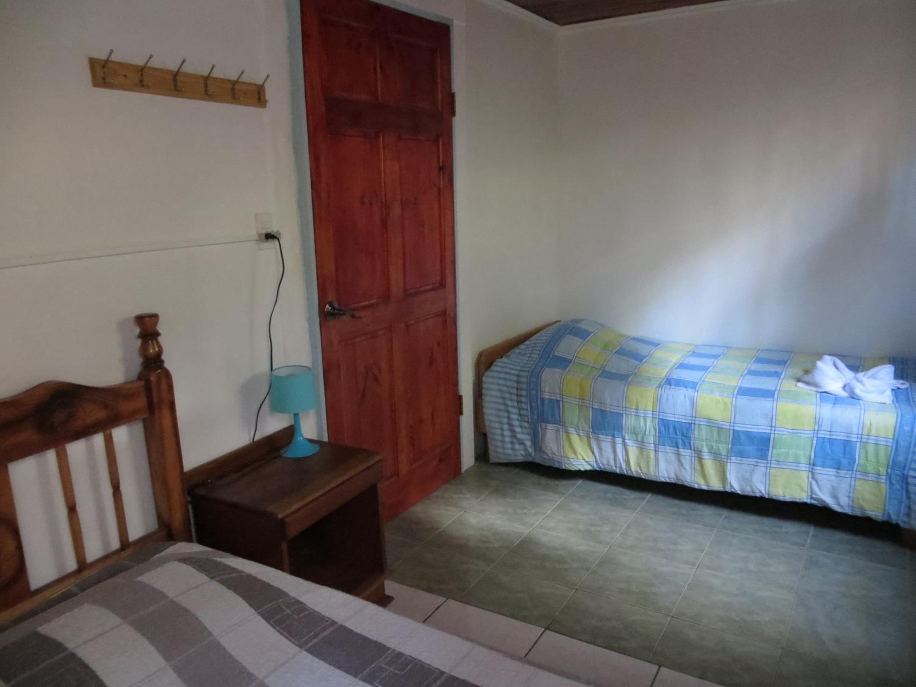 Triple Room With Shared Bathroom photo 2