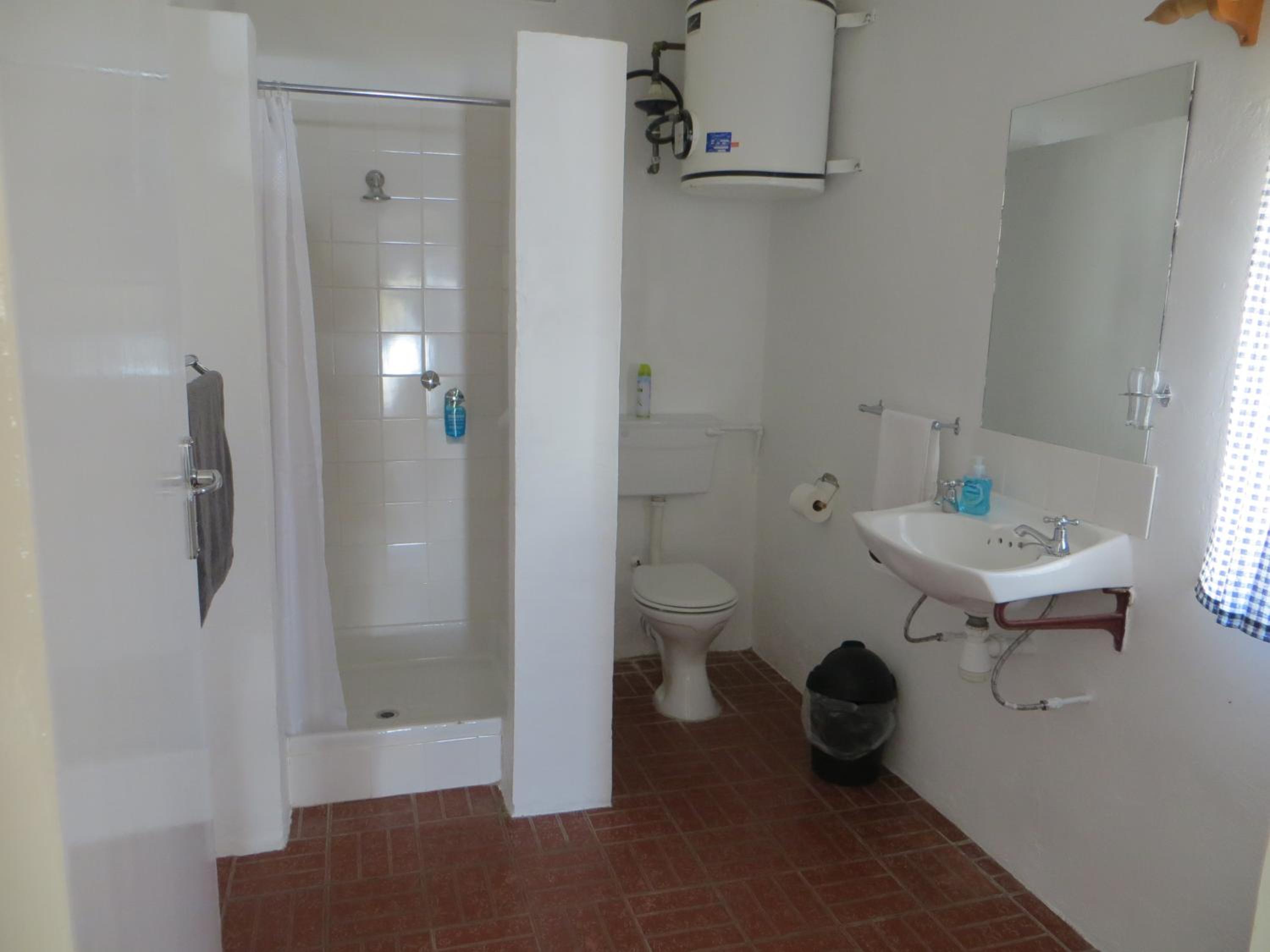 Family Room with Shower - Photo 17