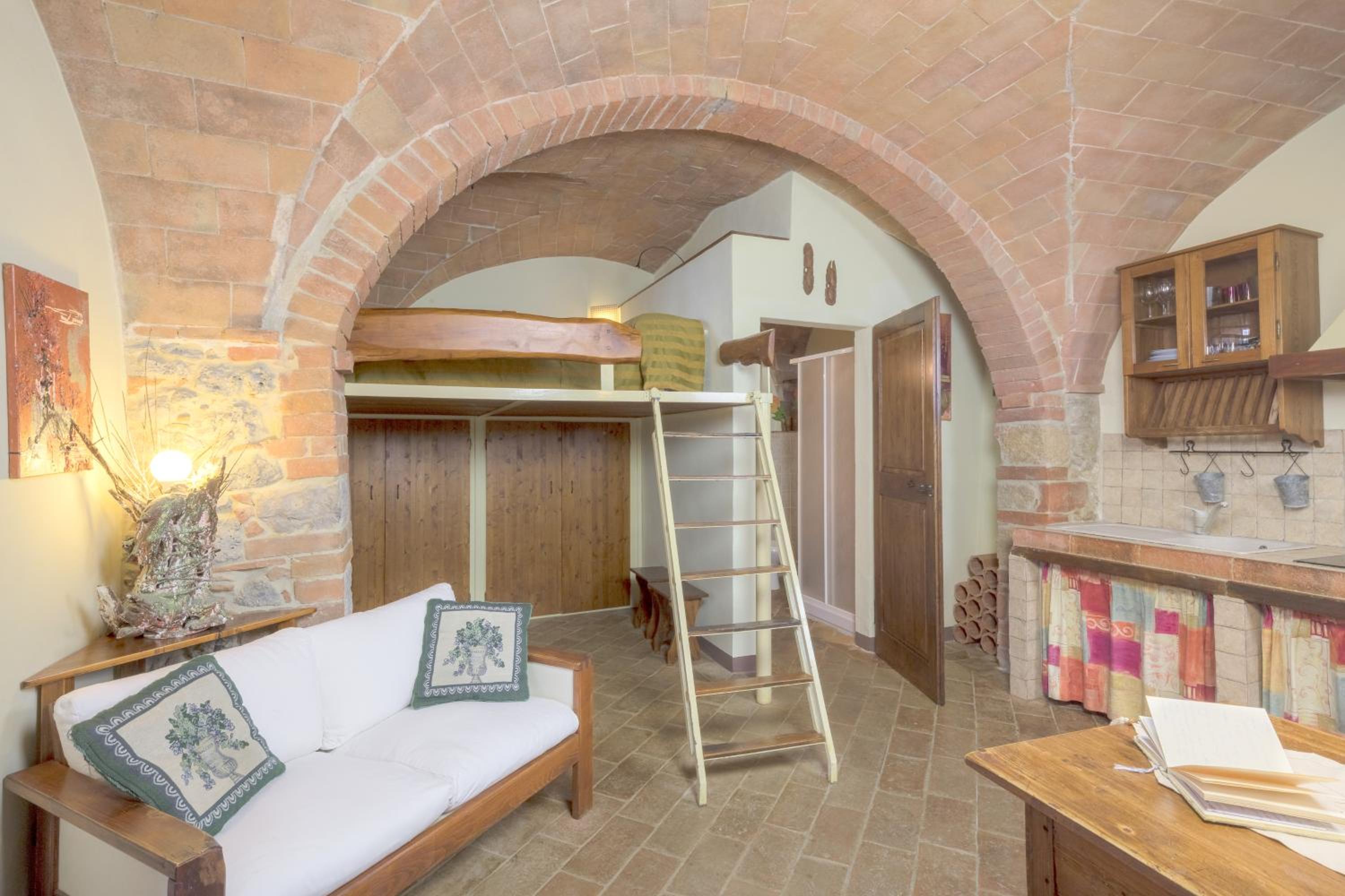Studio Apartment