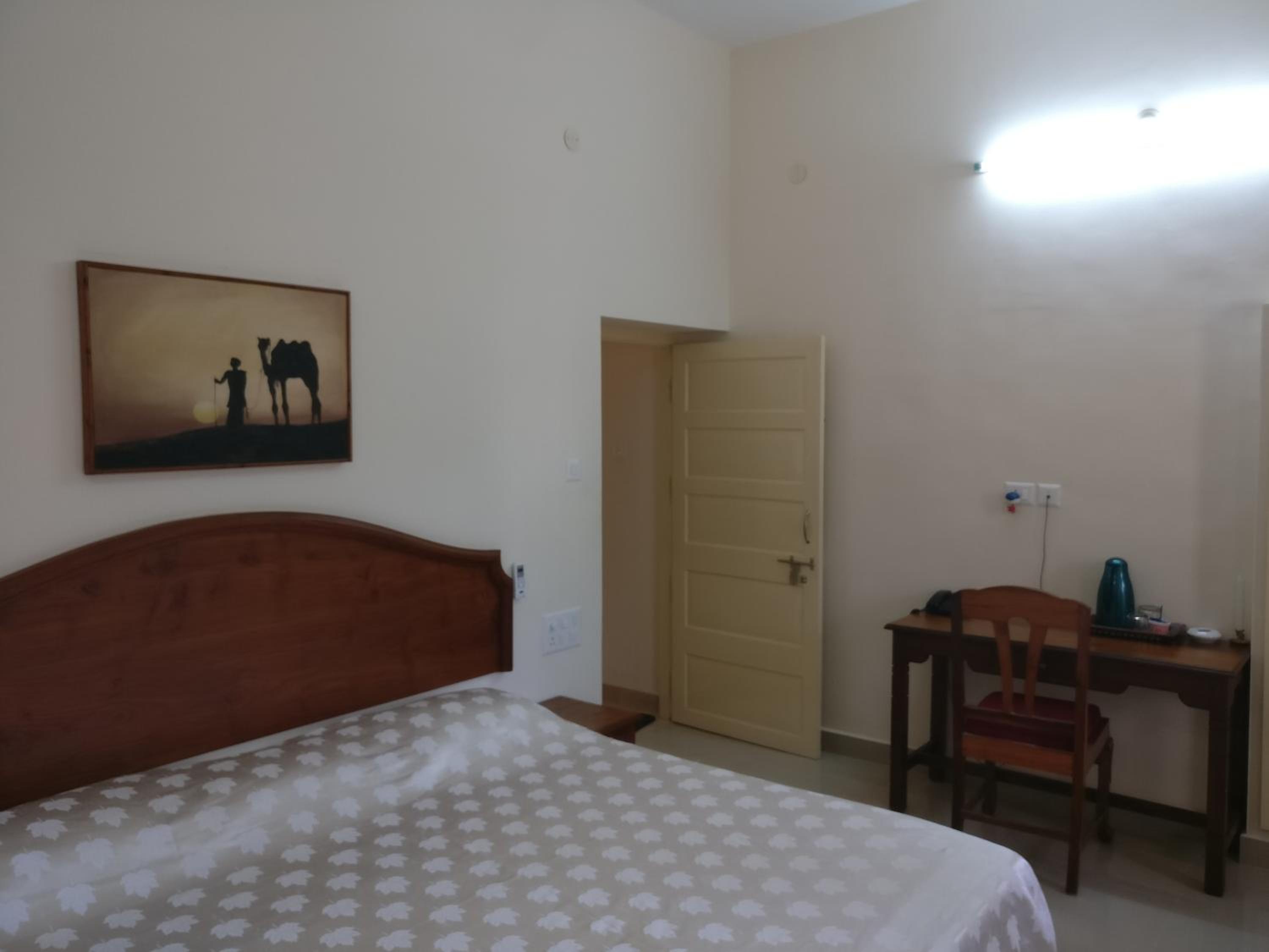 Superior King Room - Photo 2