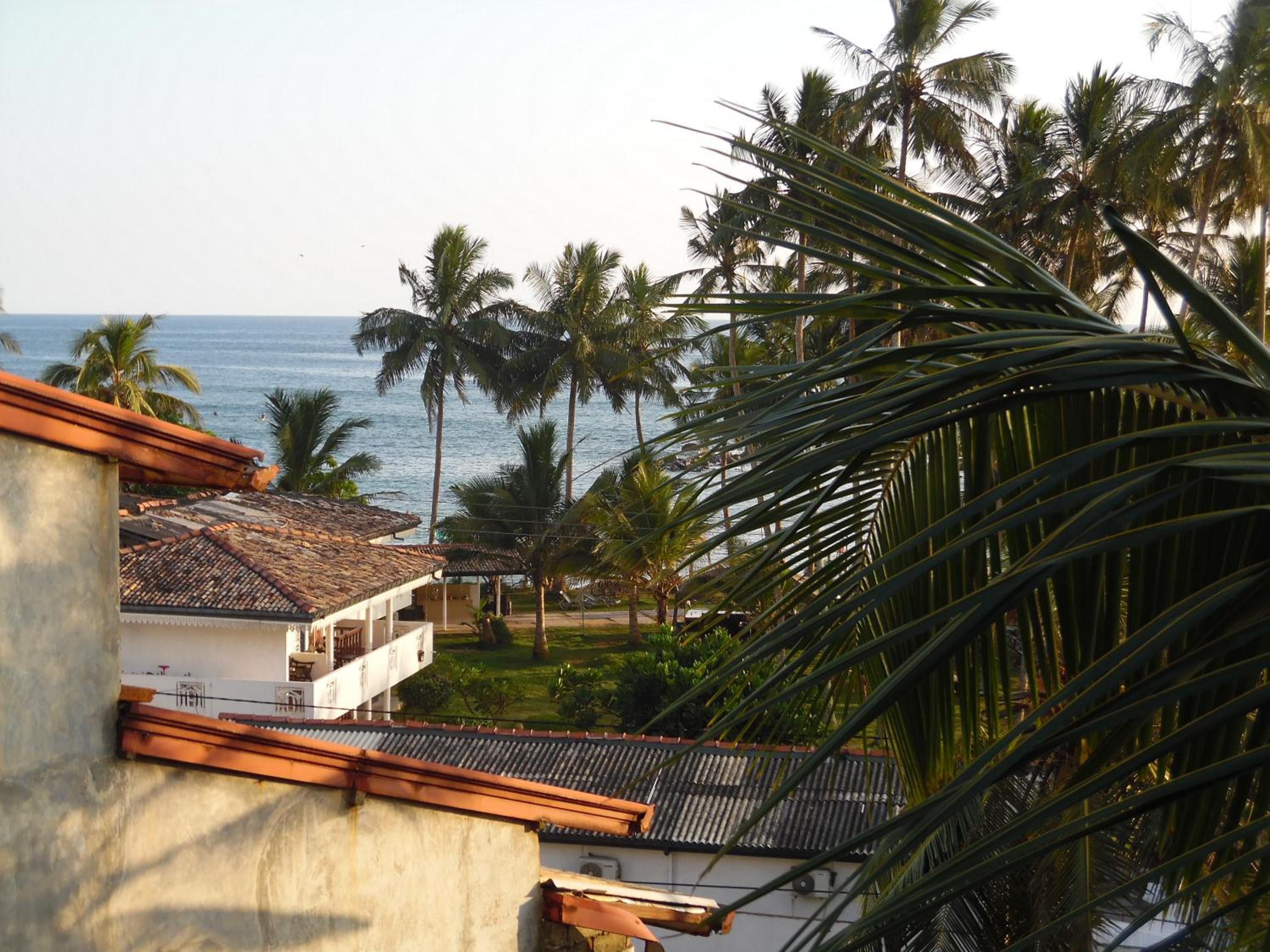 Deluxe Double Room with Side Sea View photo 2