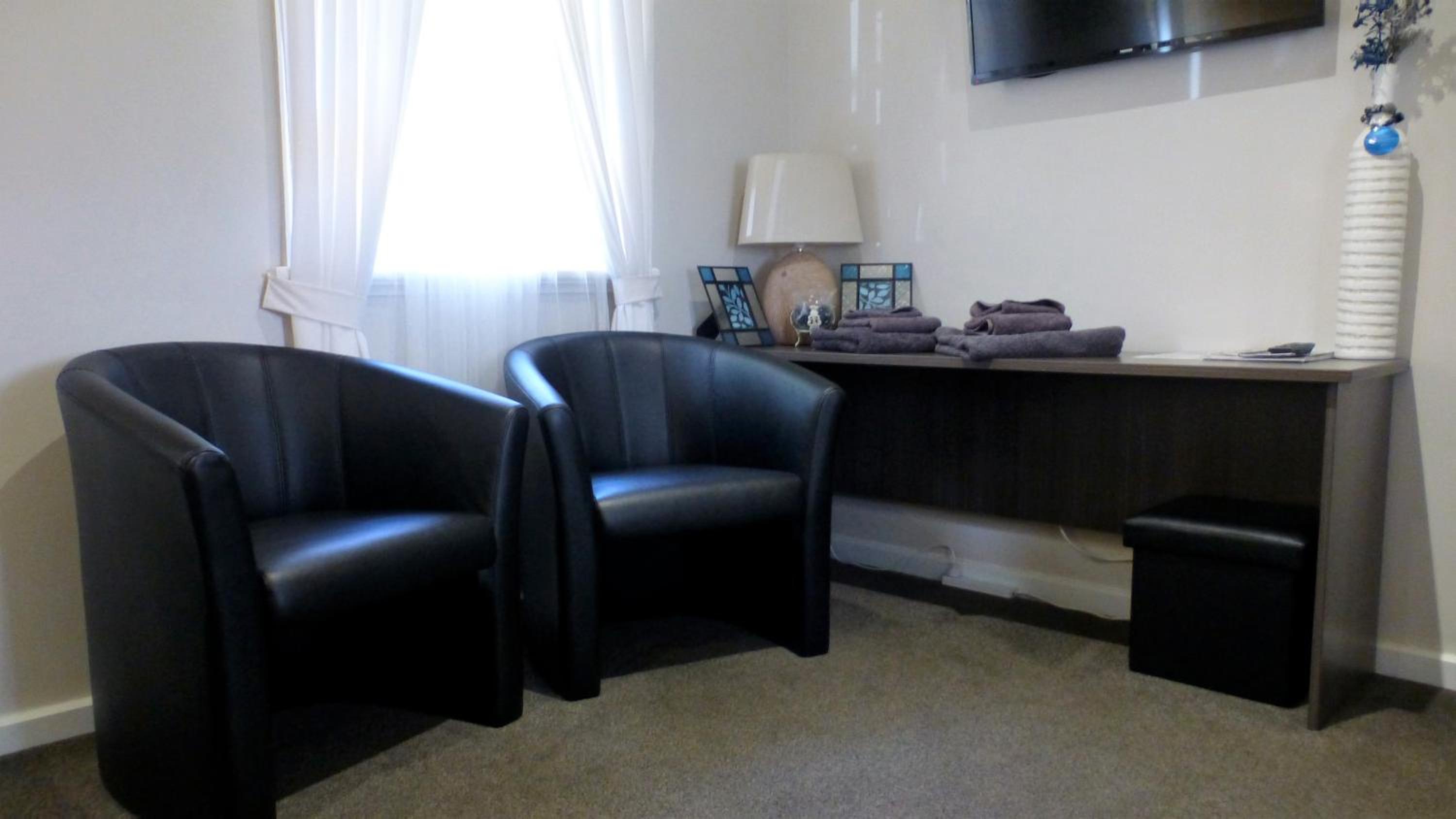 Deluxe King Room photo 1
