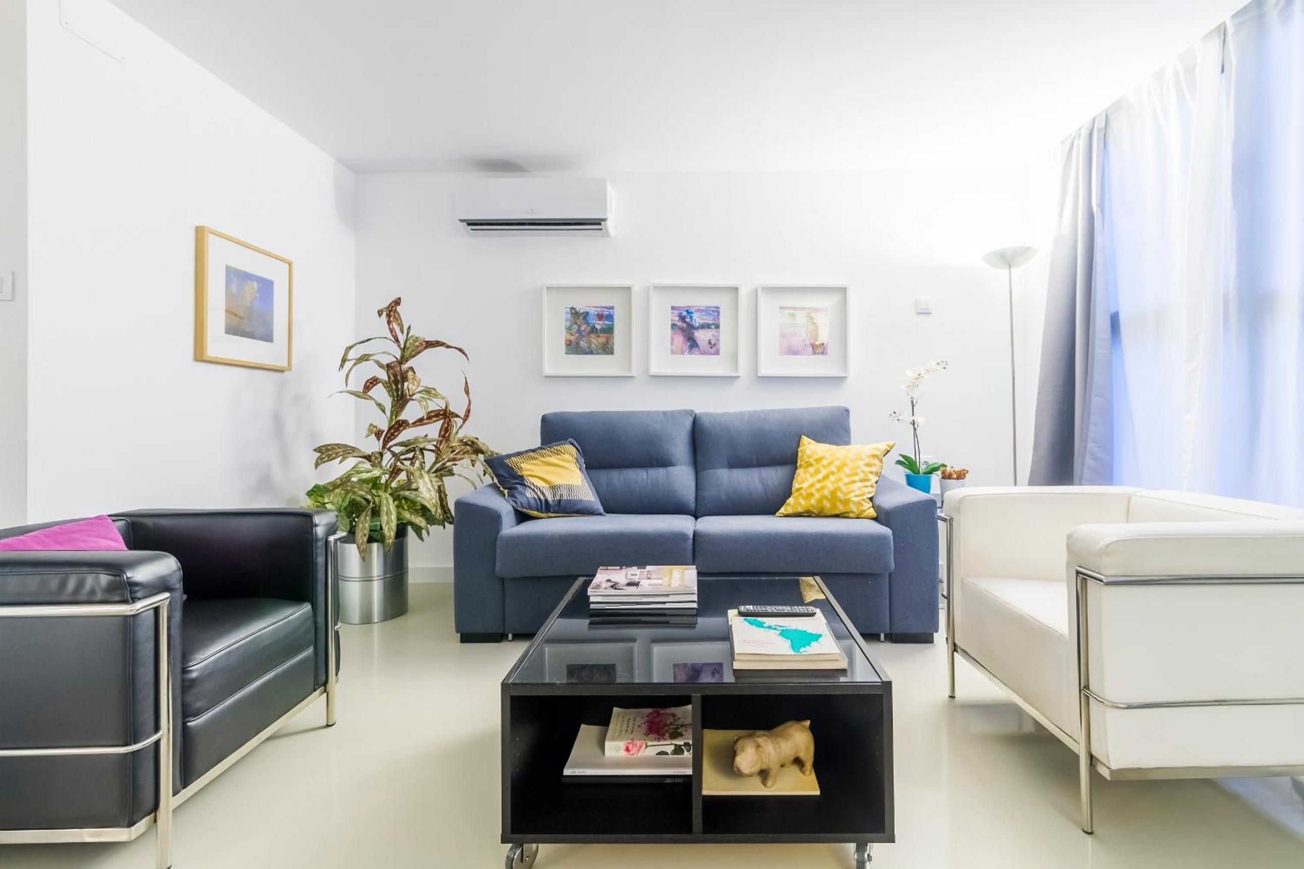 Apartamento con vista a la piscina