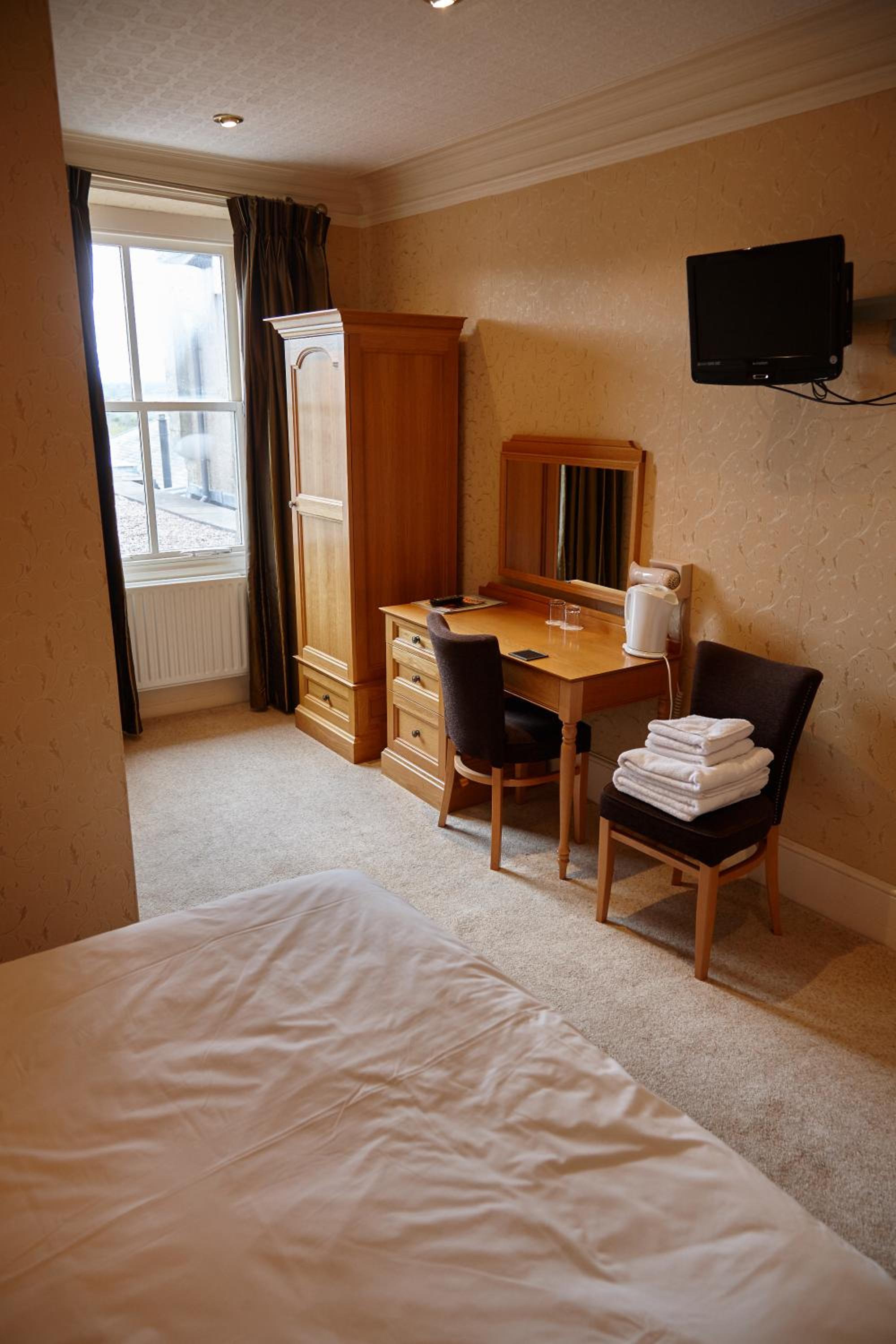 Classic Double Room - Photo 4