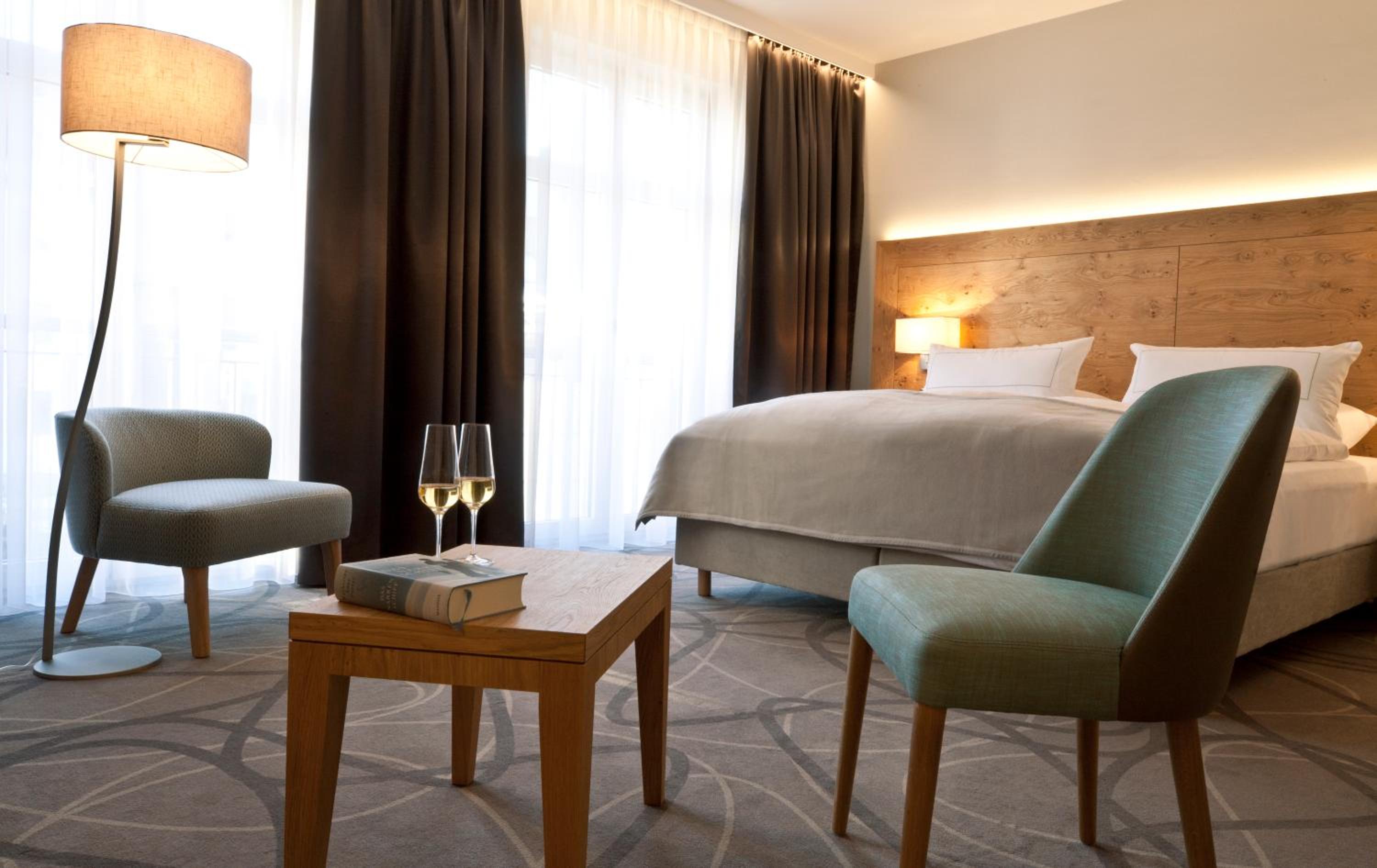 Large Double Room photo 1
