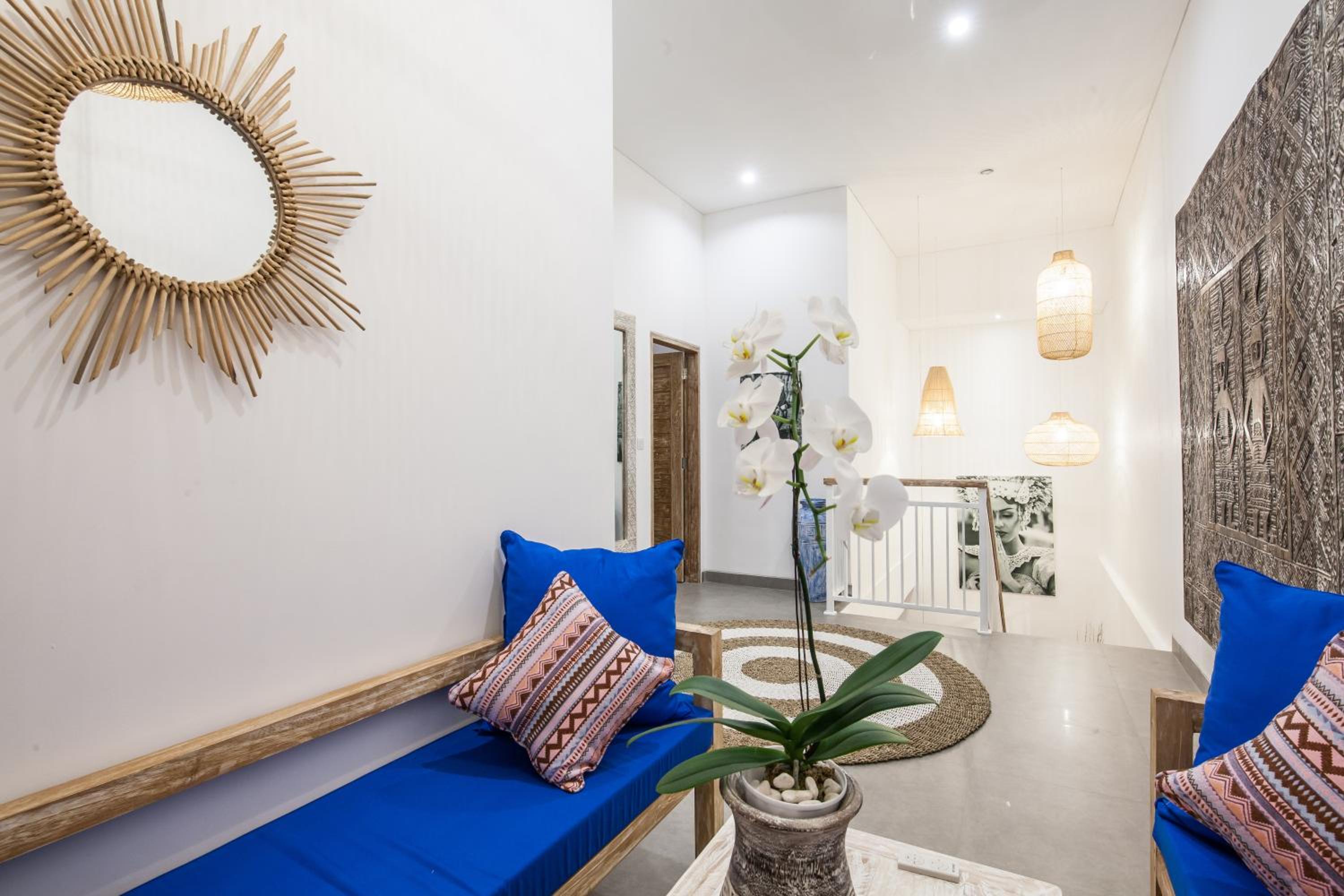 Ambermoon Villa 5 - Deluxe Three-Bedroom Pool Villa with Free One Time - Airport Pick Up