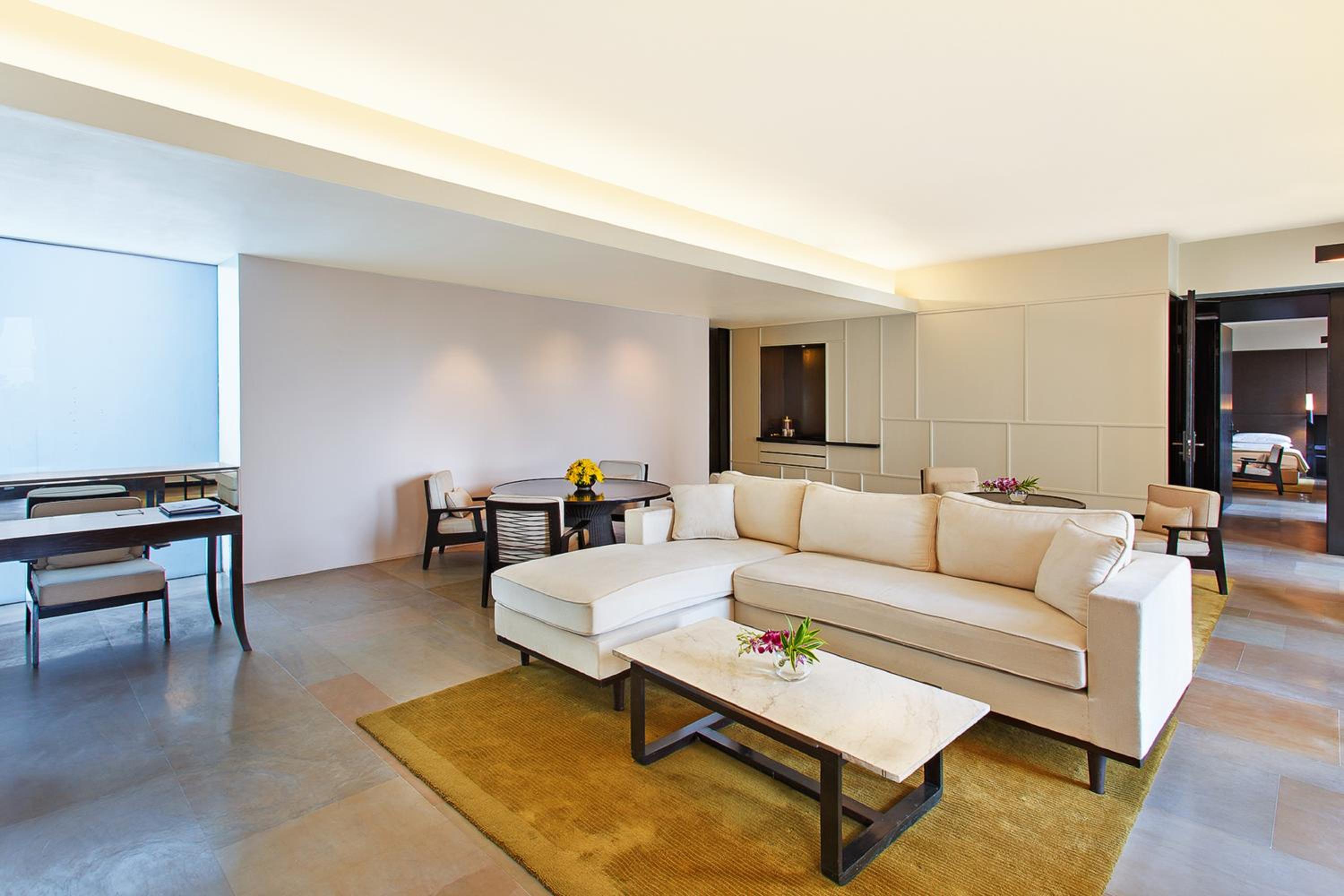 Garden Terrace Suite with Happy Hours at Safari Lounge 5 to 7 pm, Buy 01 drink and get another drink complimentary (spirits), 1200 spa credit per booking - Photo 2