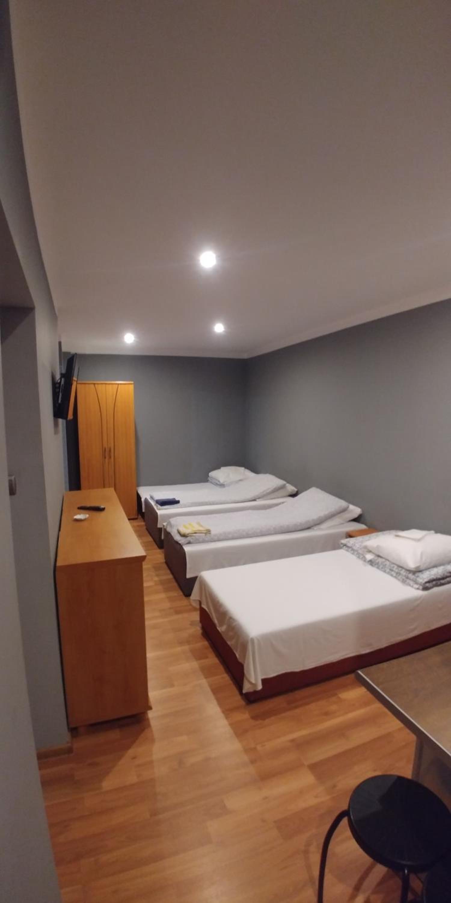 Comfort Quadruple Room - Photo 12