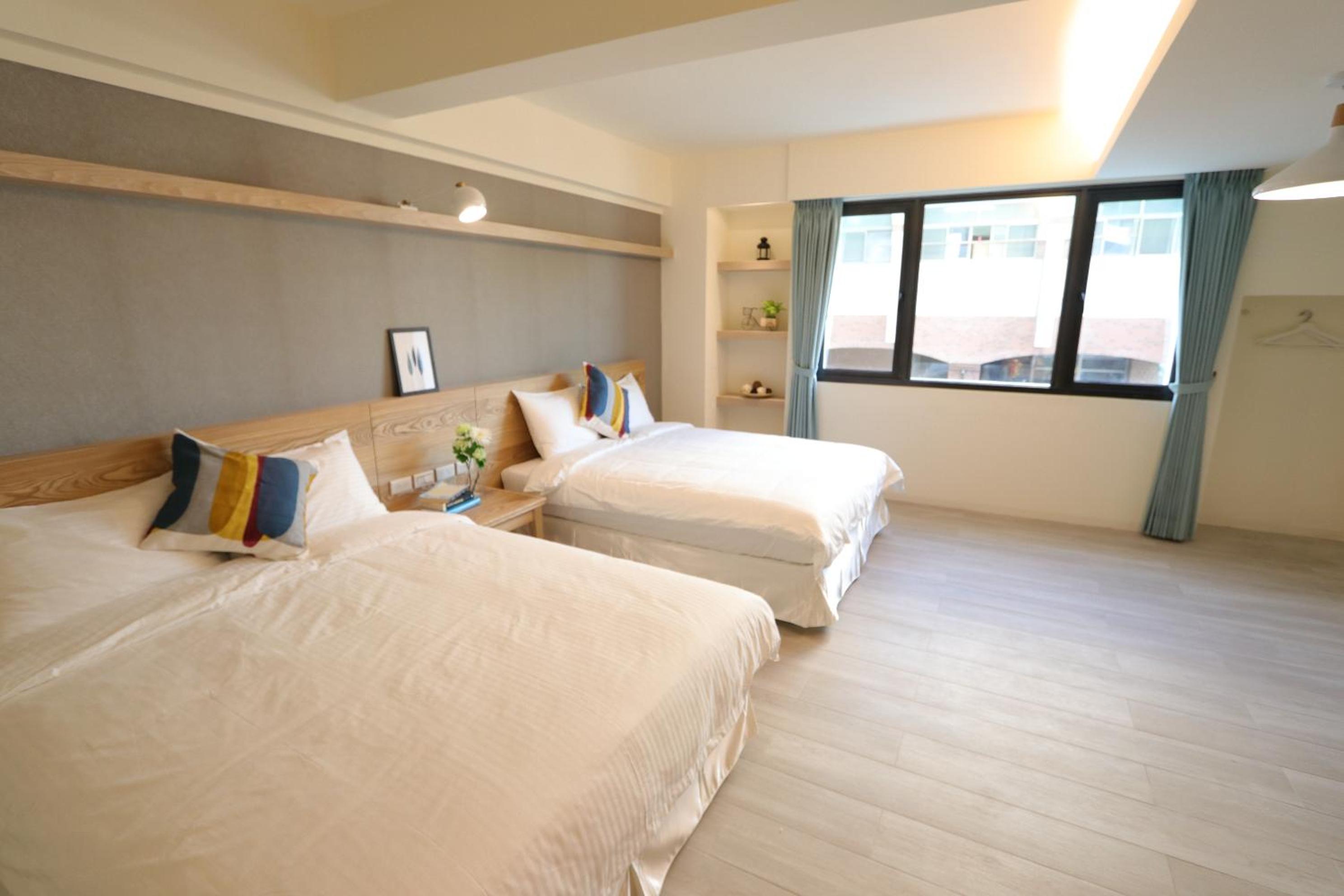 Deluxe Quadruple Room photo 3