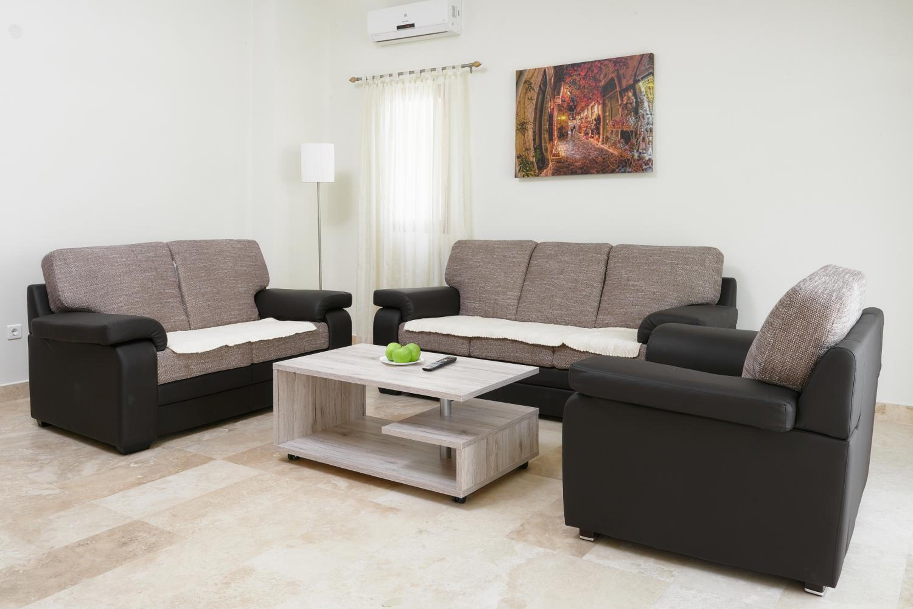 Penthouse Apartment photo 2