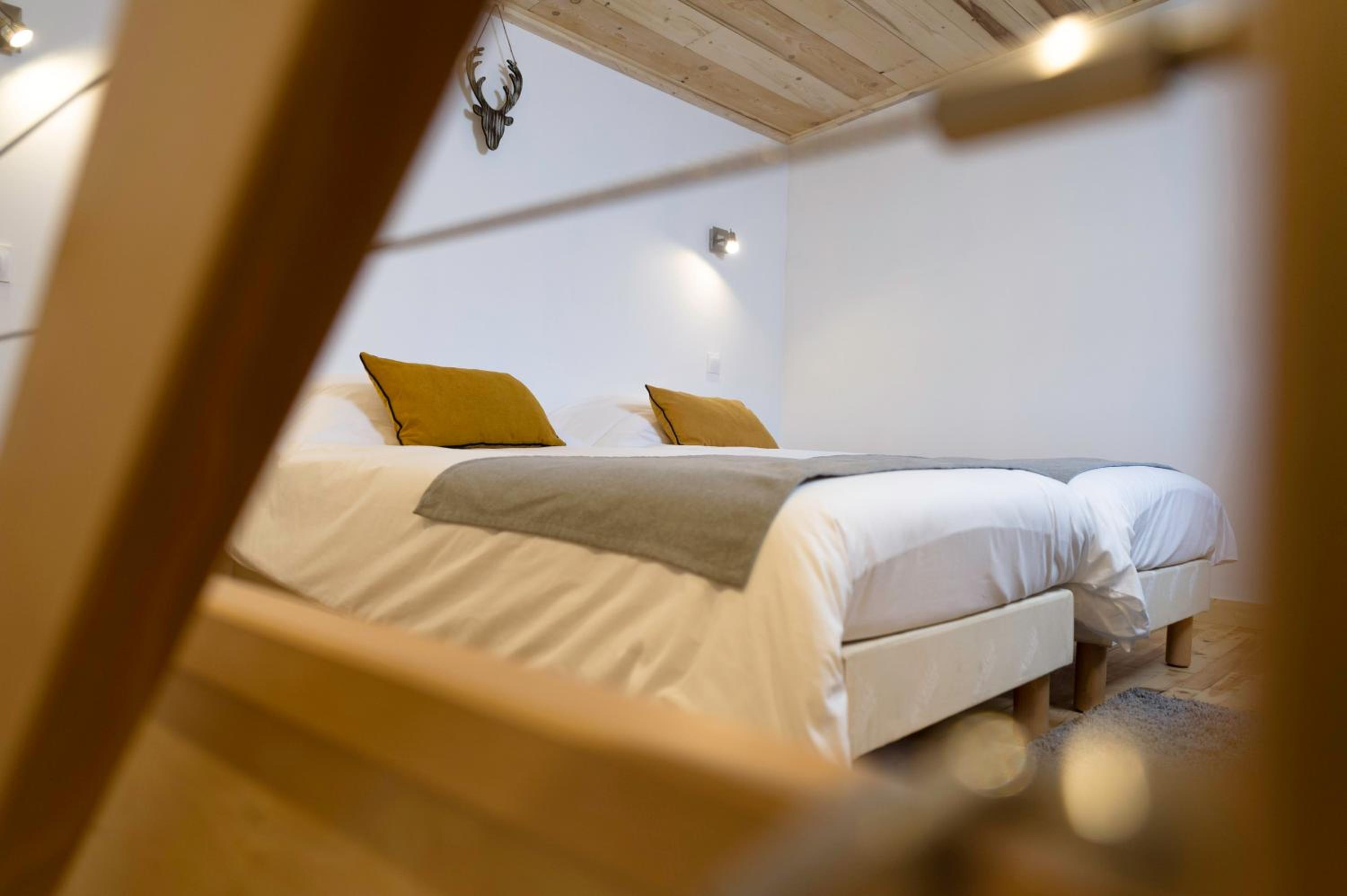 Quadruple Room - Photo 5