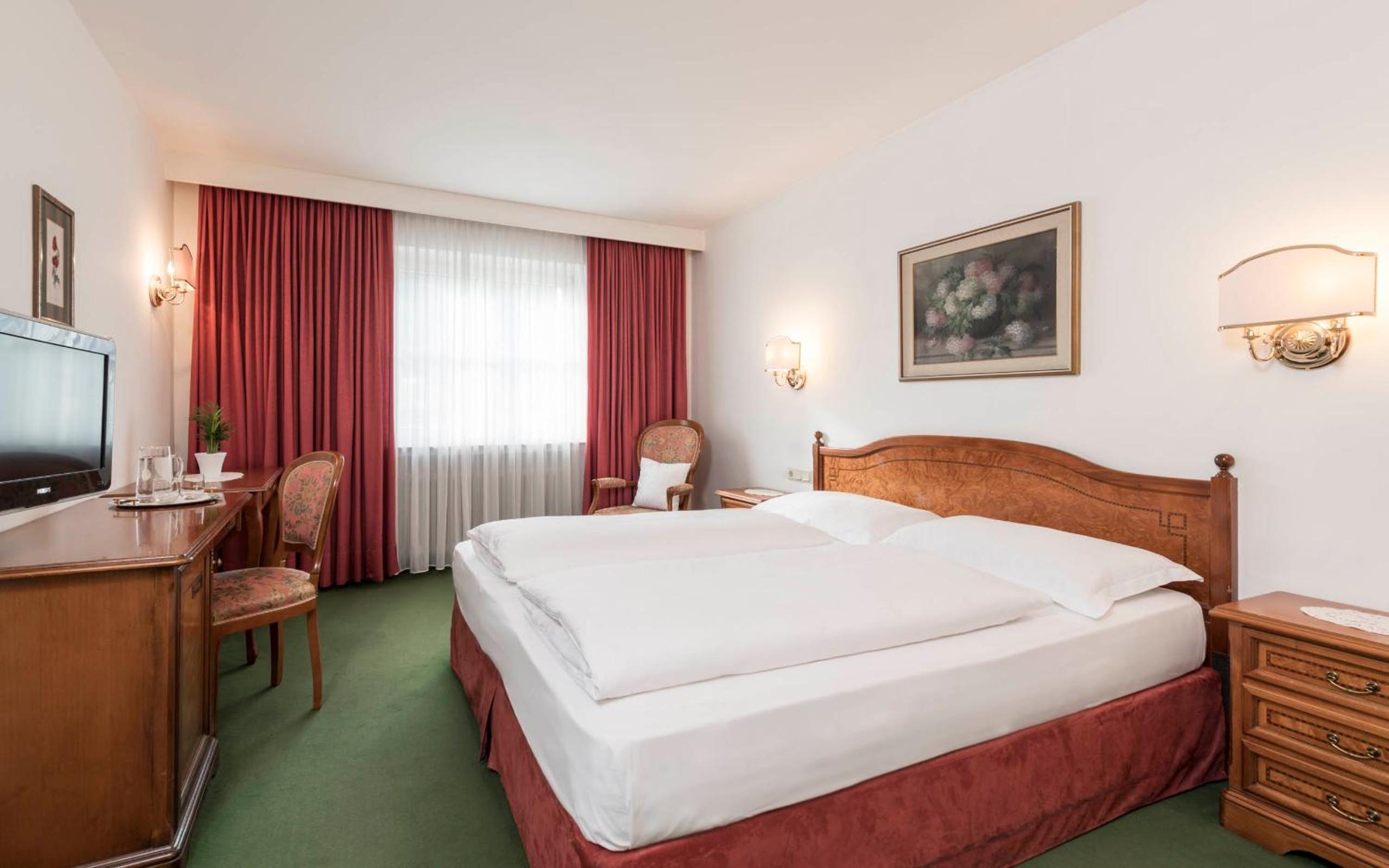 Standard Double Room - Photo 1