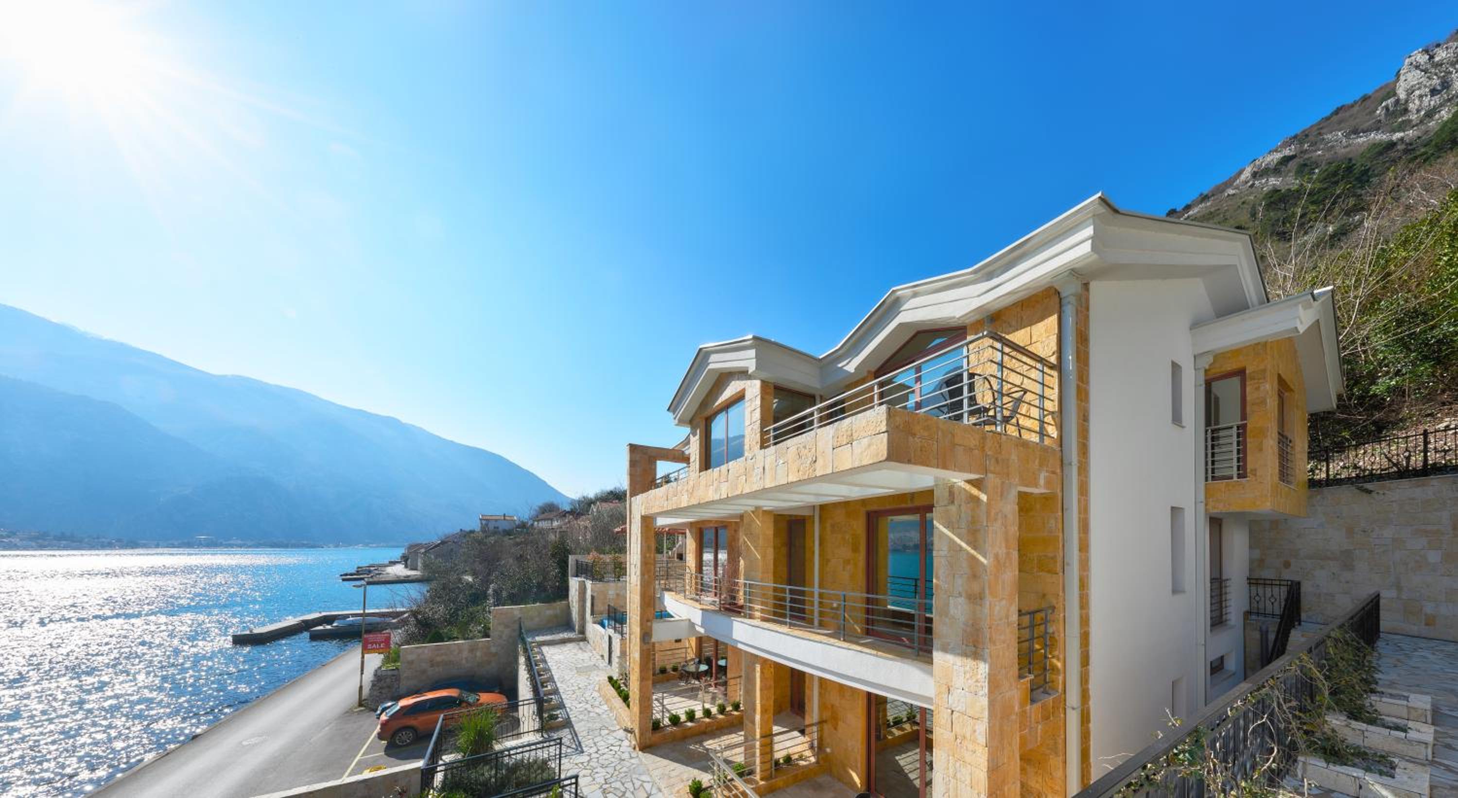 Apartment with Sea View photo 3