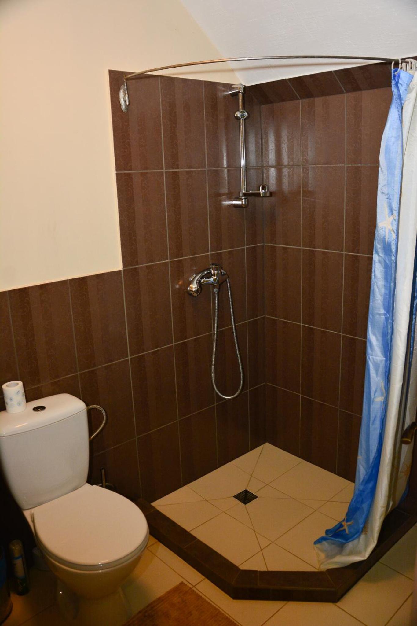 Double Room - Photo 2
