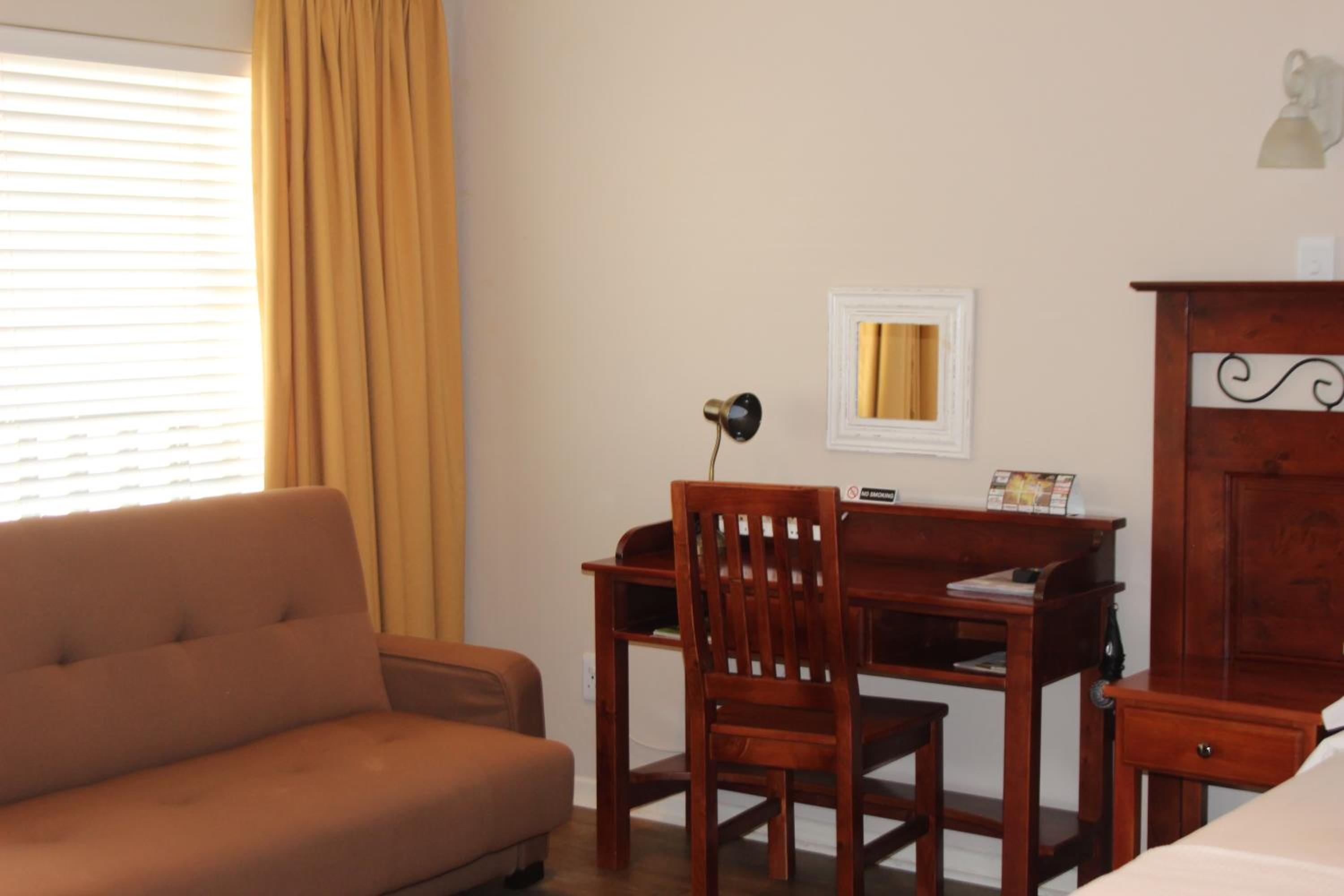 Standard Queen Room photo 1